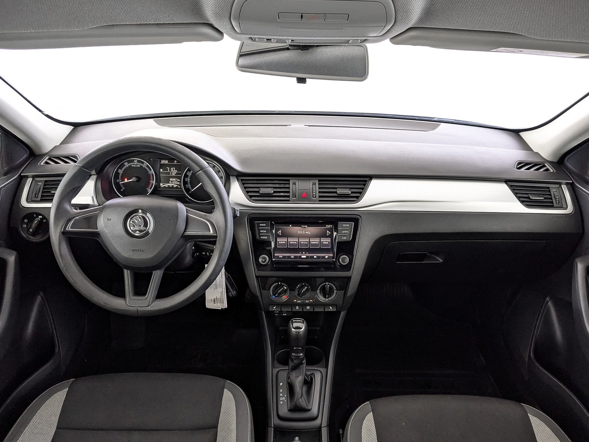 SKODA Rapid 1.60 (110 л.с), автомат, 2018, пробег 151 199 км