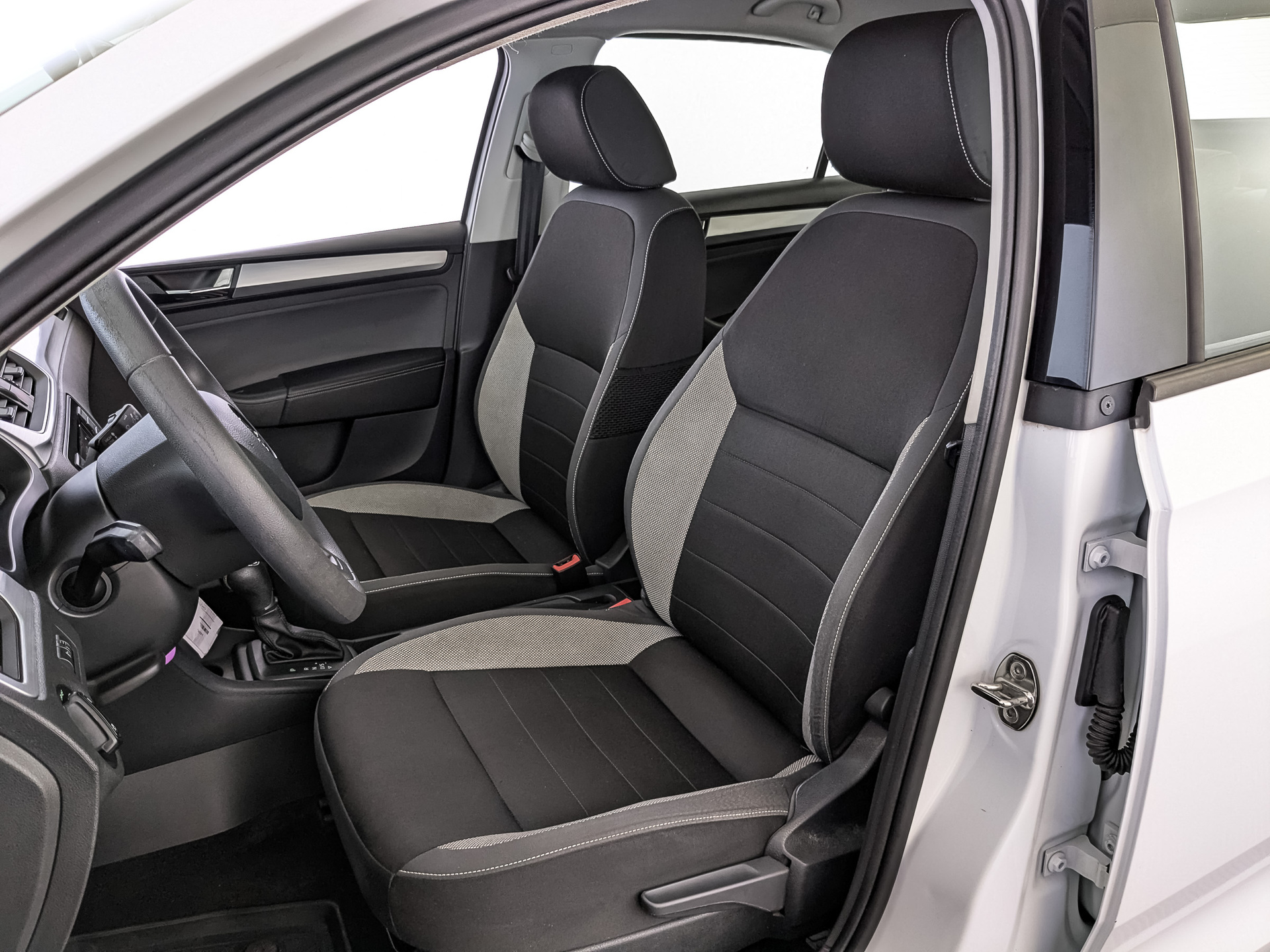 SKODA Rapid 1.60 (110 л.с), автомат, 2018, пробег 151 199 км