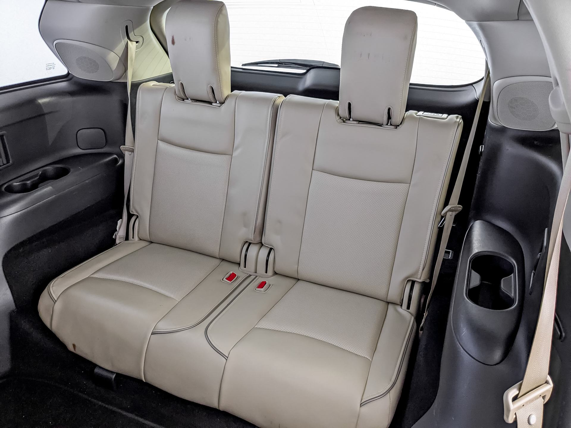 INFINITI QX60 3.50 (262 л.с), автомат, 2016, пробег 141 708 км