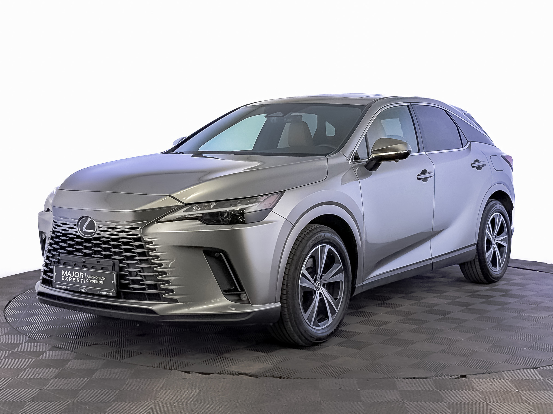 LEXUS RX 2.00 (248 л.с), автомат, 2025, пробег 14 995 км