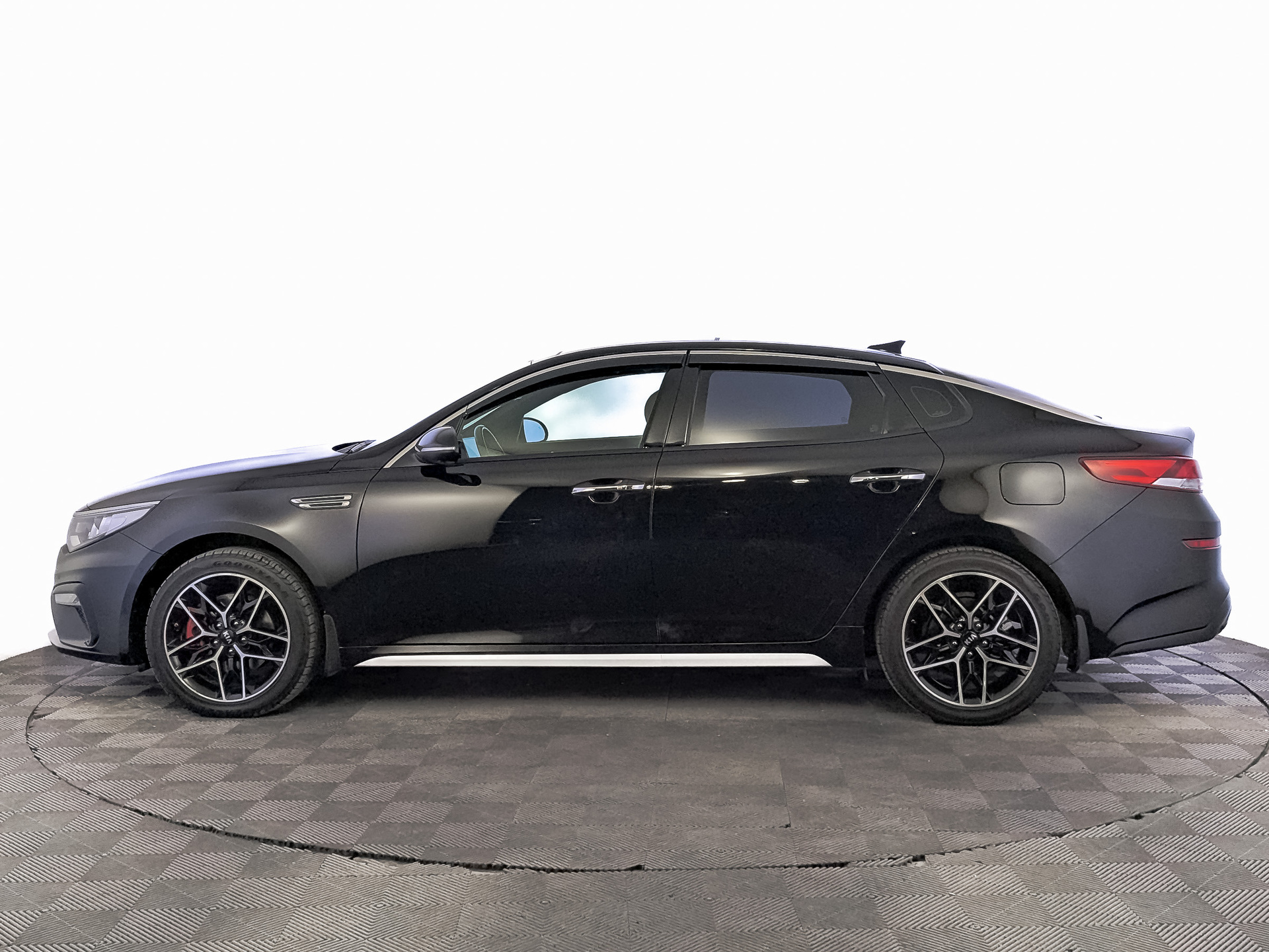 KIA Optima 2.40 (188 л.с), автомат, 2018, пробег 147 362 км