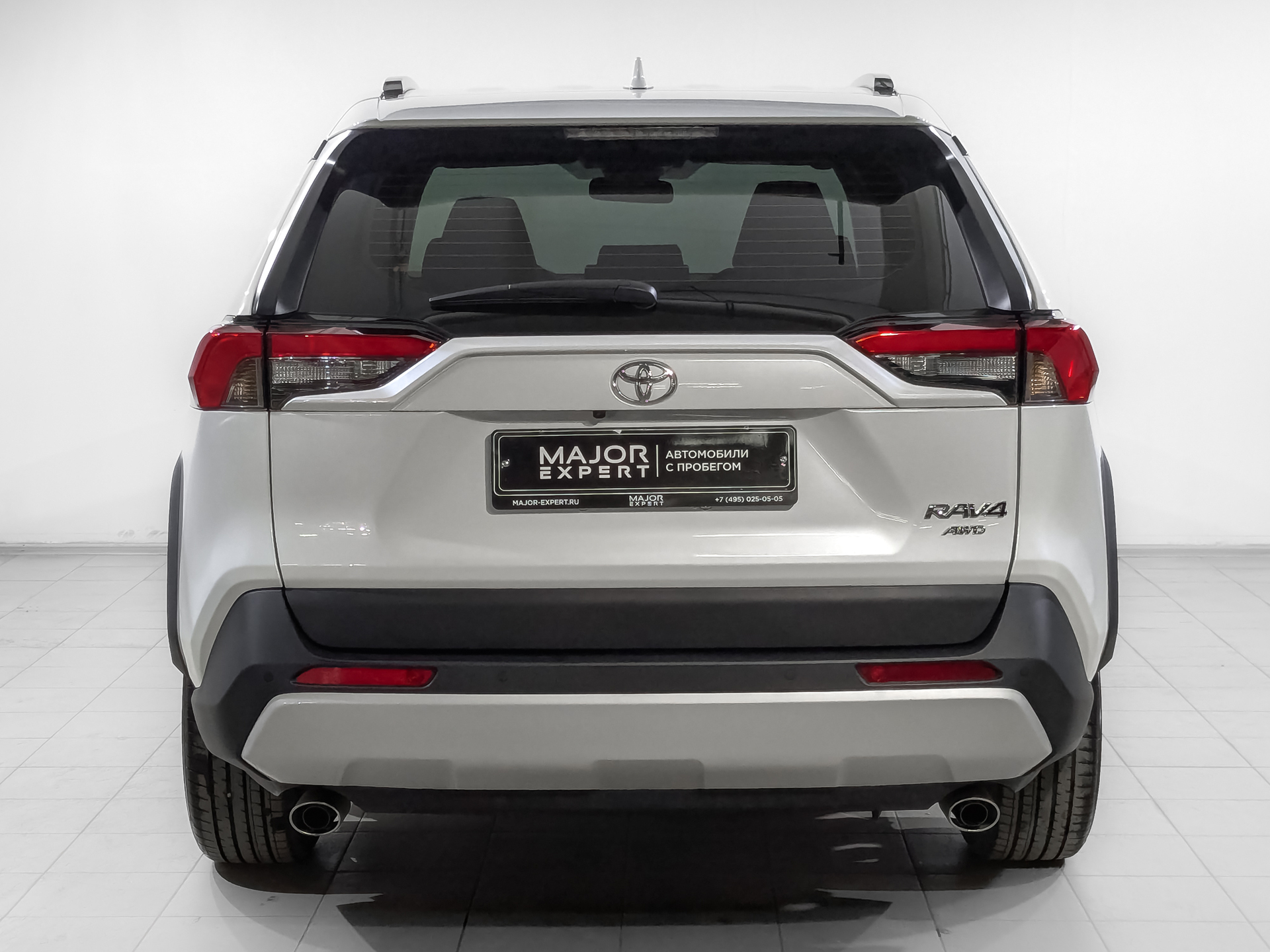 TOYOTA Rav-4 2.00 (171 л.с), автомат, 2025, пробег 3 933 км