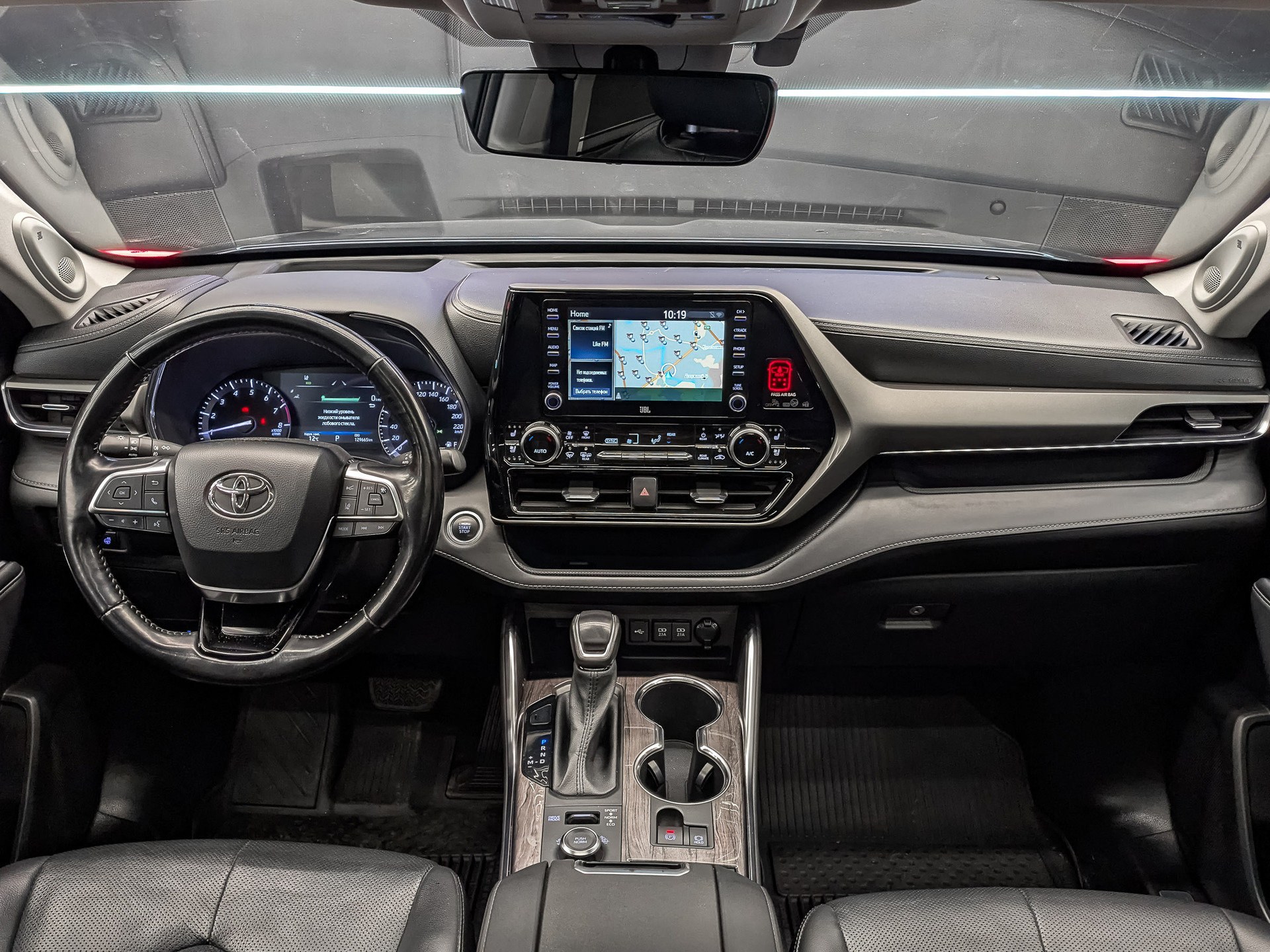 TOYOTA Highlander 3.50 (249 л.с), автомат, 2021, пробег 129 570 км