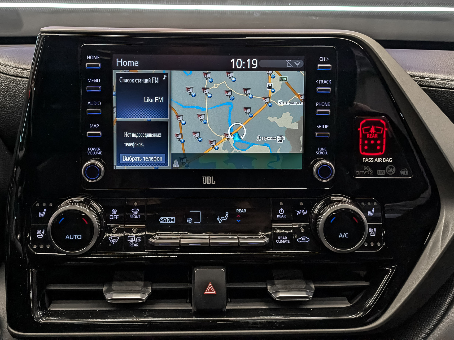 TOYOTA Highlander 3.50 (249 л.с), автомат, 2021, пробег 129 570 км