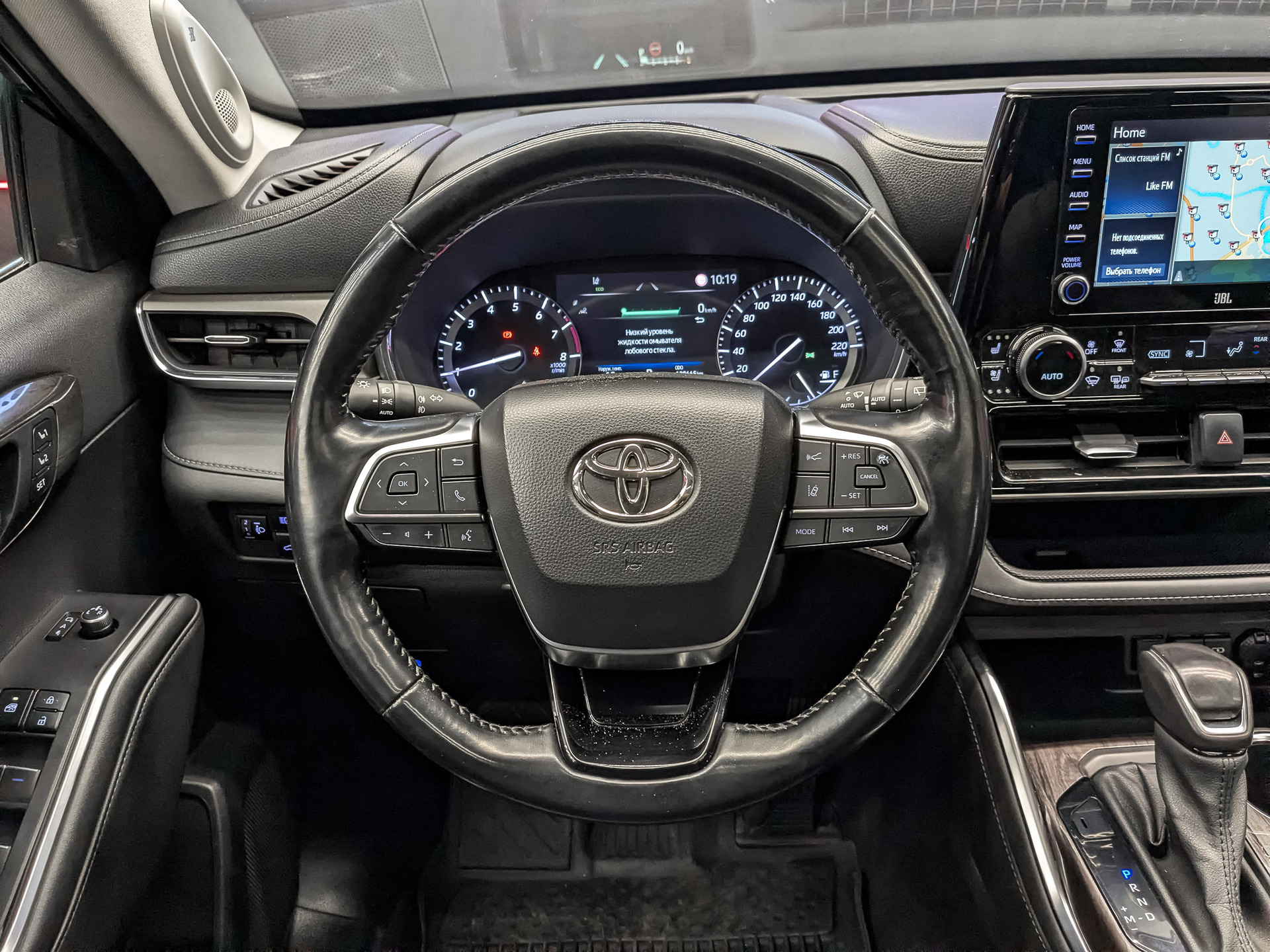 TOYOTA Highlander 3.50 (249 л.с), автомат, 2021, пробег 129 570 км