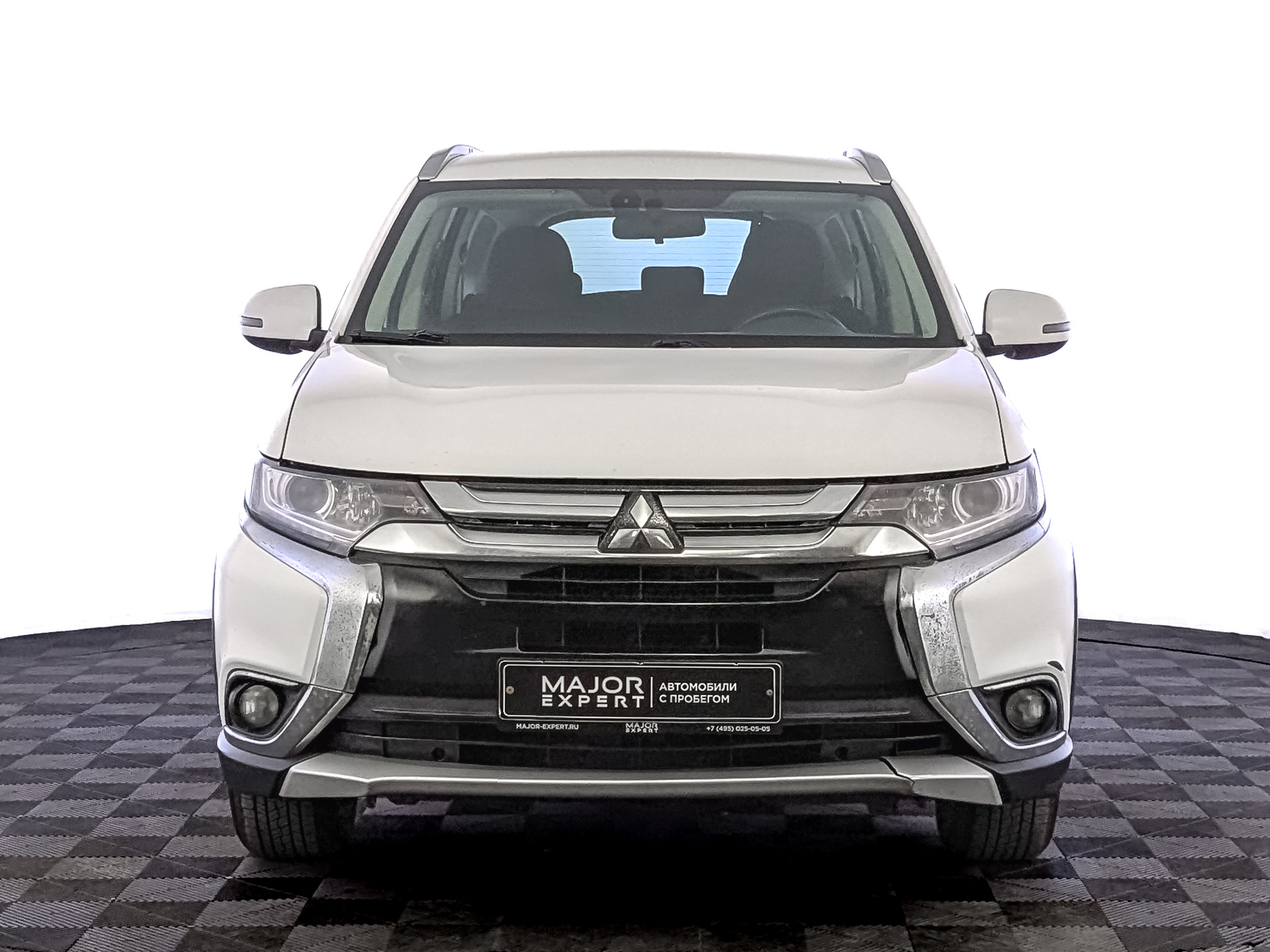 MITSUBISHI Outlander 2.00 (146 л.с), автомат, 2017, пробег 155 000 км