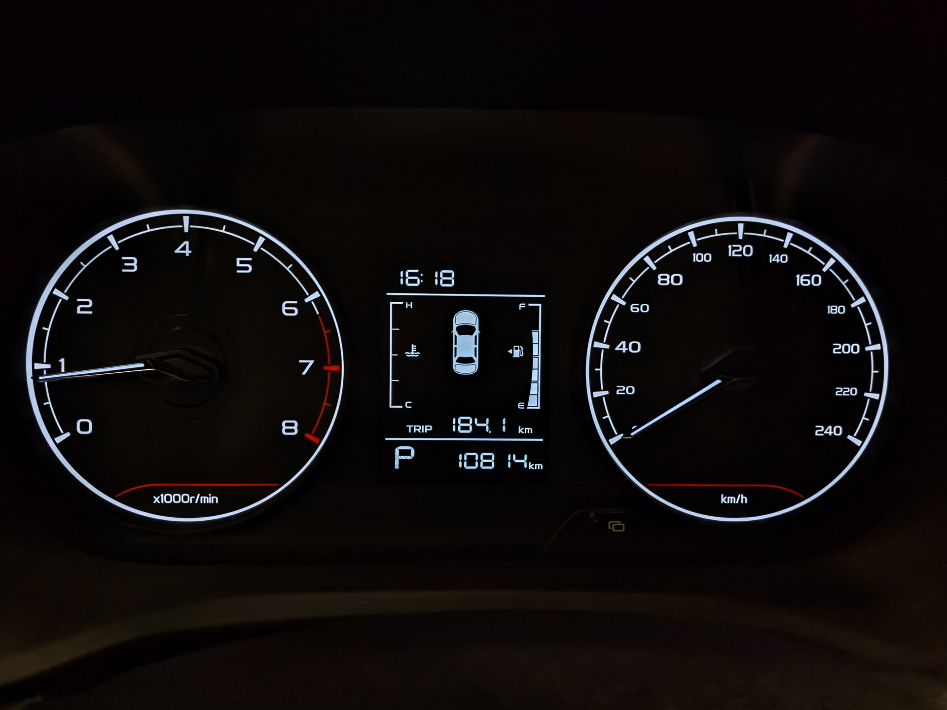 MAPLE X3 Pro 1.50 (105 л.с), автомат, 2022, пробег 10 808 км
