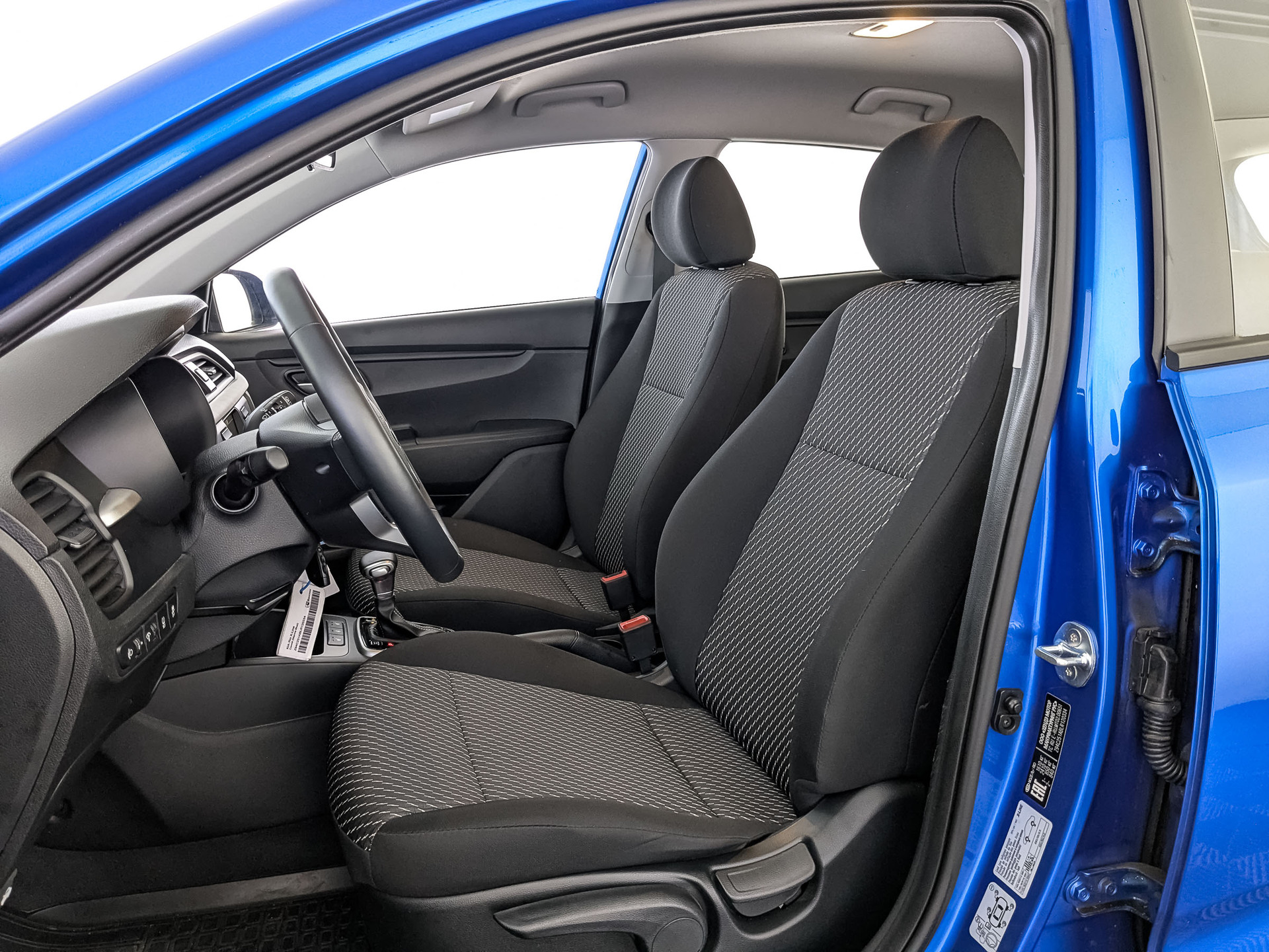 KIA Rio X 1.40 (100 л.с), автомат, 2020, пробег 9 368 км