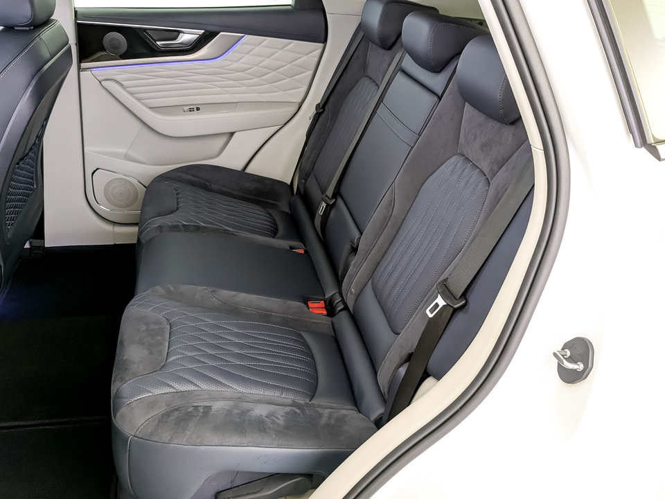 Фото Hongqi HS5 с пробегом 43310 км