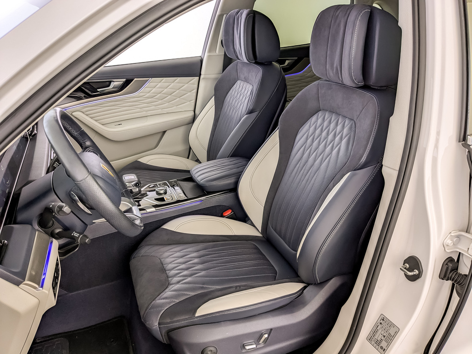 Фото Hongqi HS5 с пробегом 43310 км