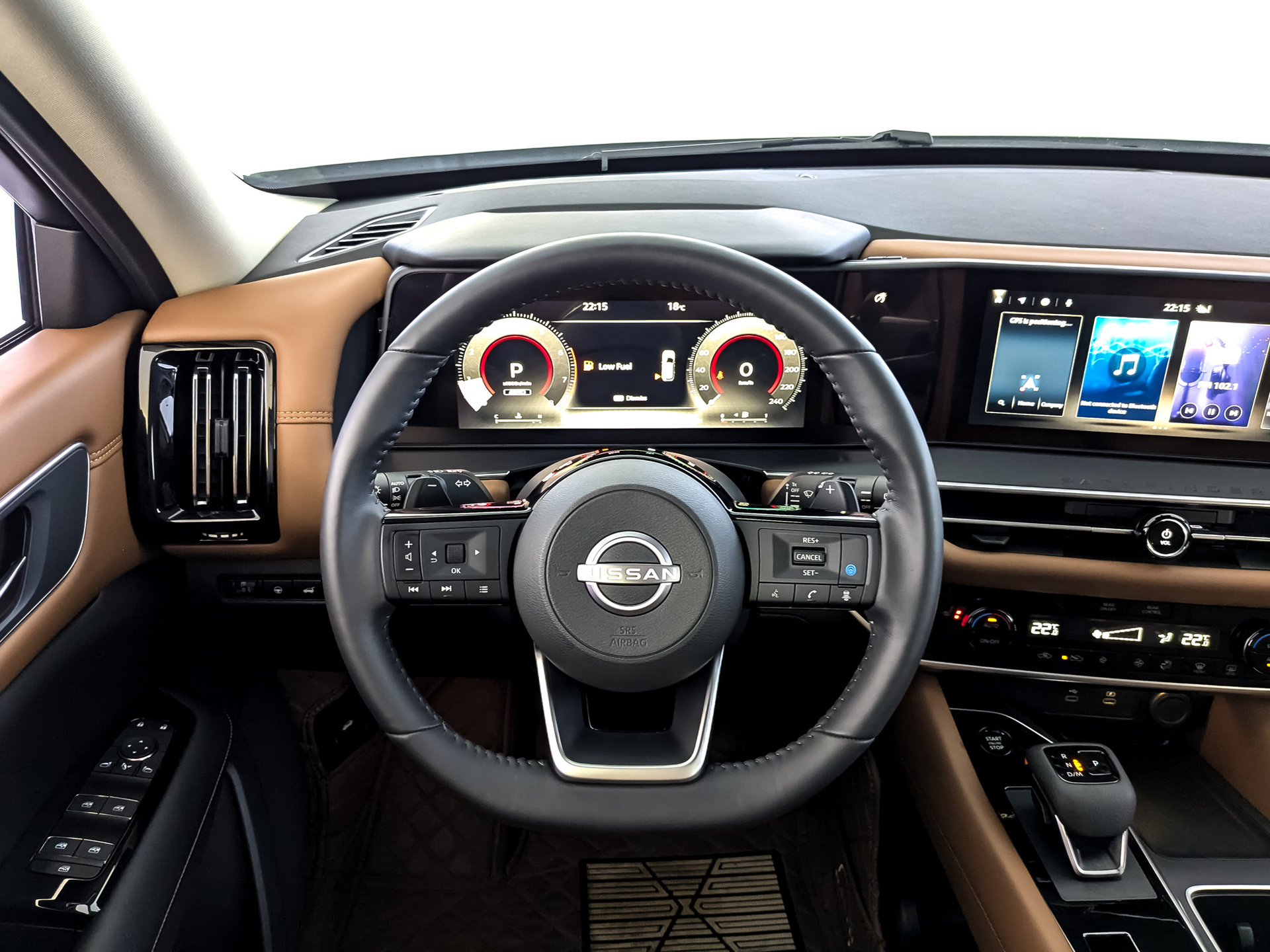 NISSAN PathFinder 2.00 (252 л.с), автомат, 2024, пробег 5 475 км