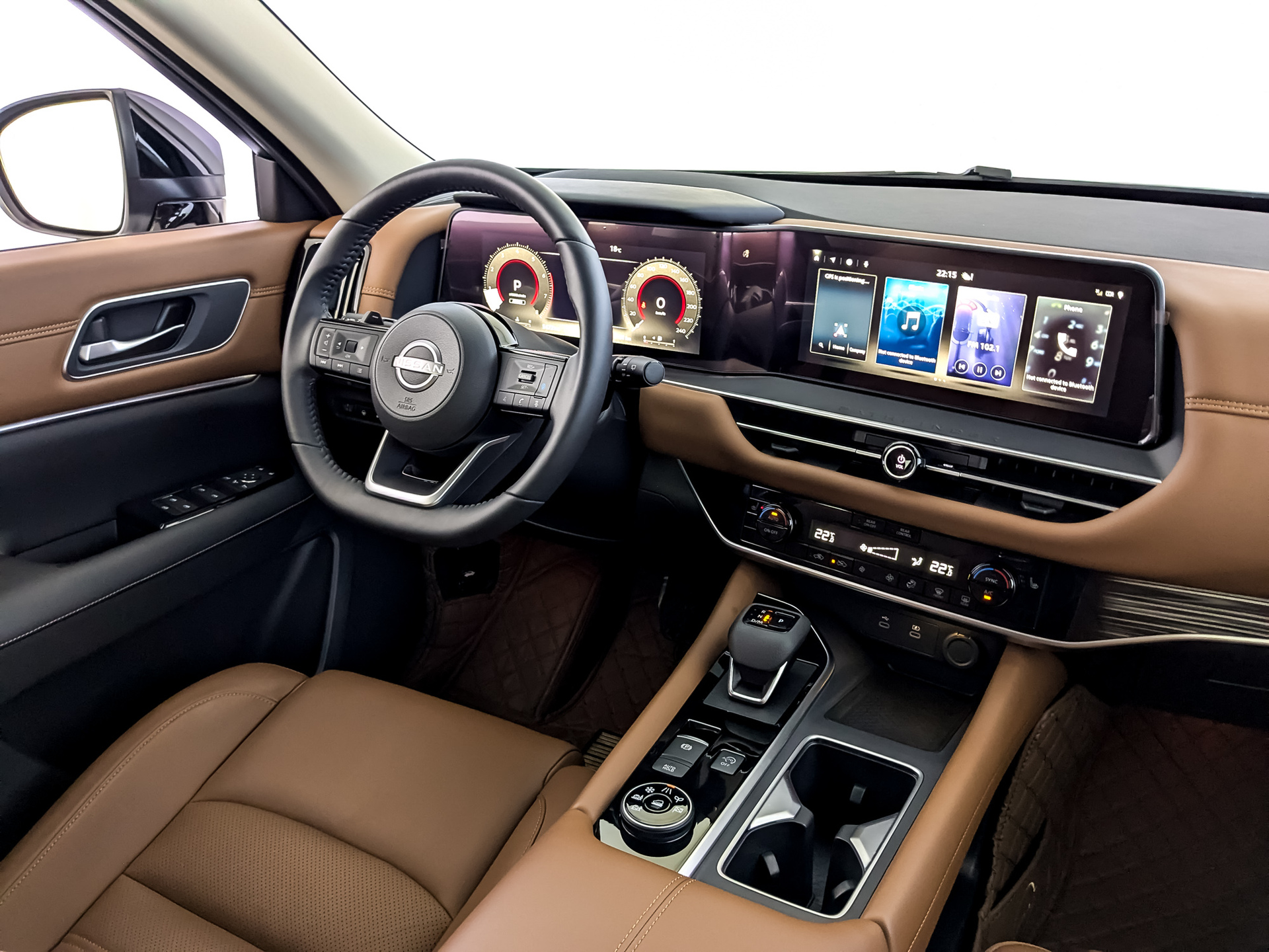 NISSAN PathFinder 2.00 (252 л.с), автомат, 2024, пробег 5 475 км