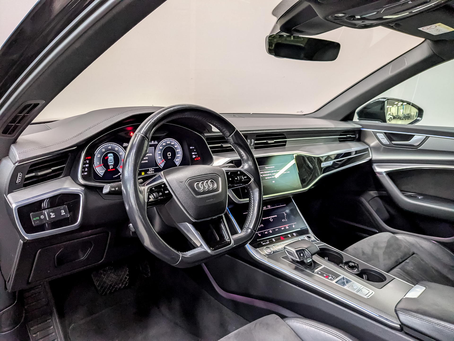 AUDI A6 3.00 (340 л.с), автомат, 2018, пробег 122 056 км
