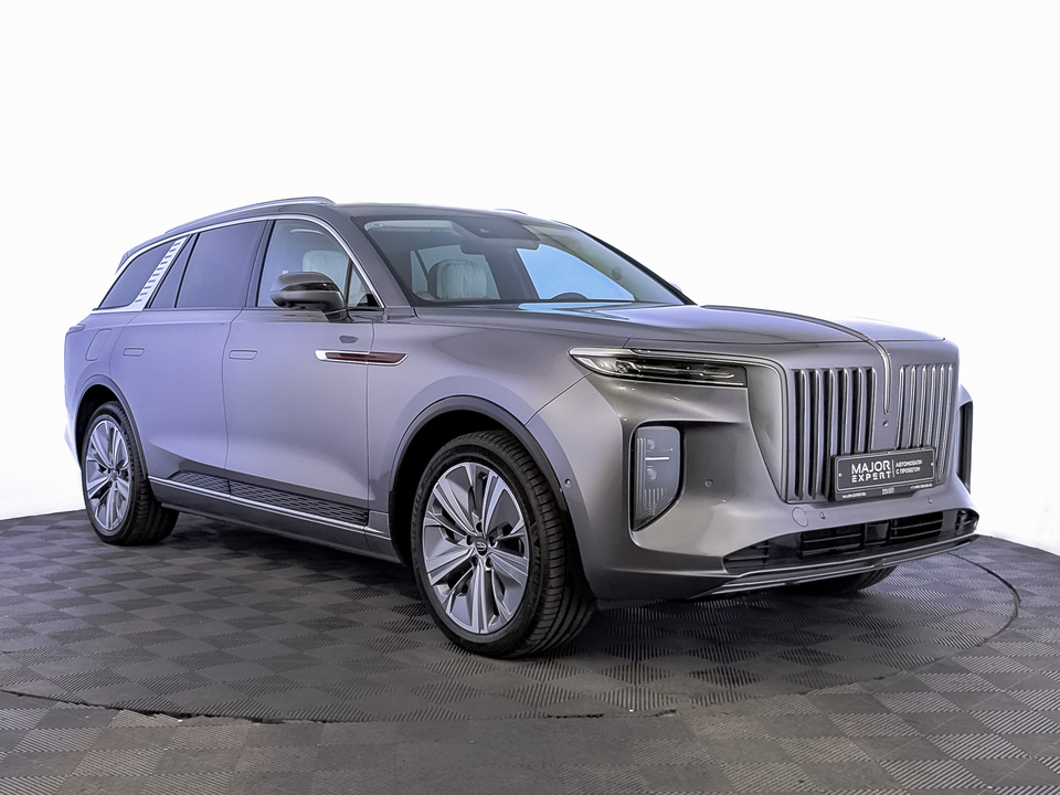 Фото Hongqi E-HS9 с пробегом 37005 км