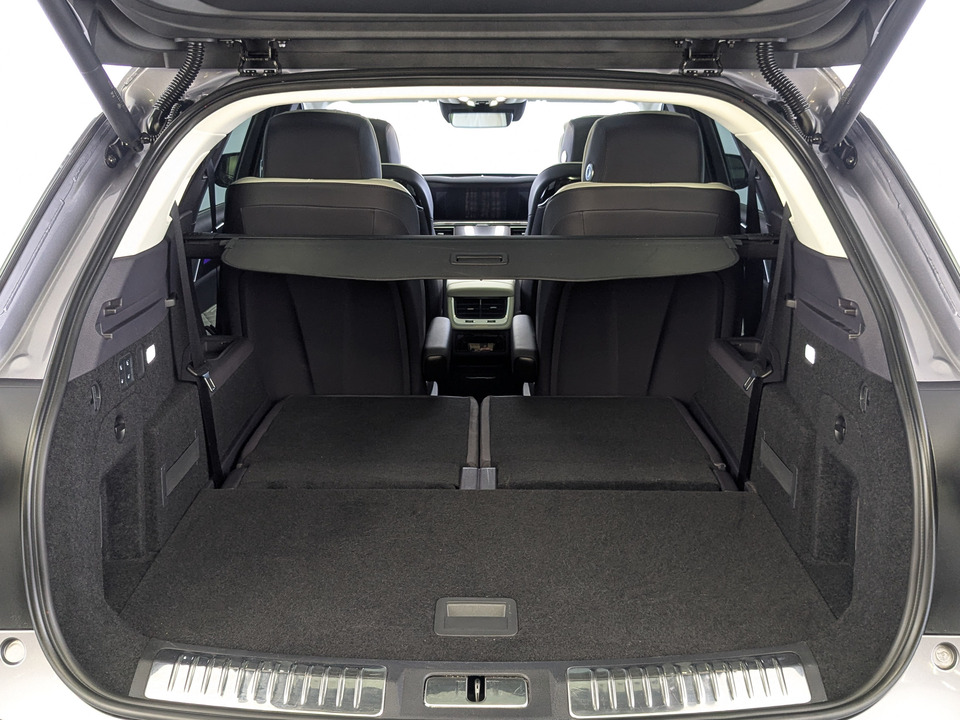 Фото Hongqi E-HS9 с пробегом 37005 км