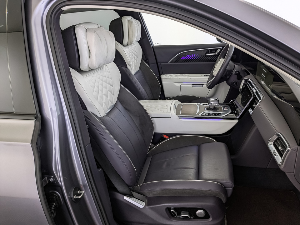 Фото Hongqi E-HS9 с пробегом 37005 км