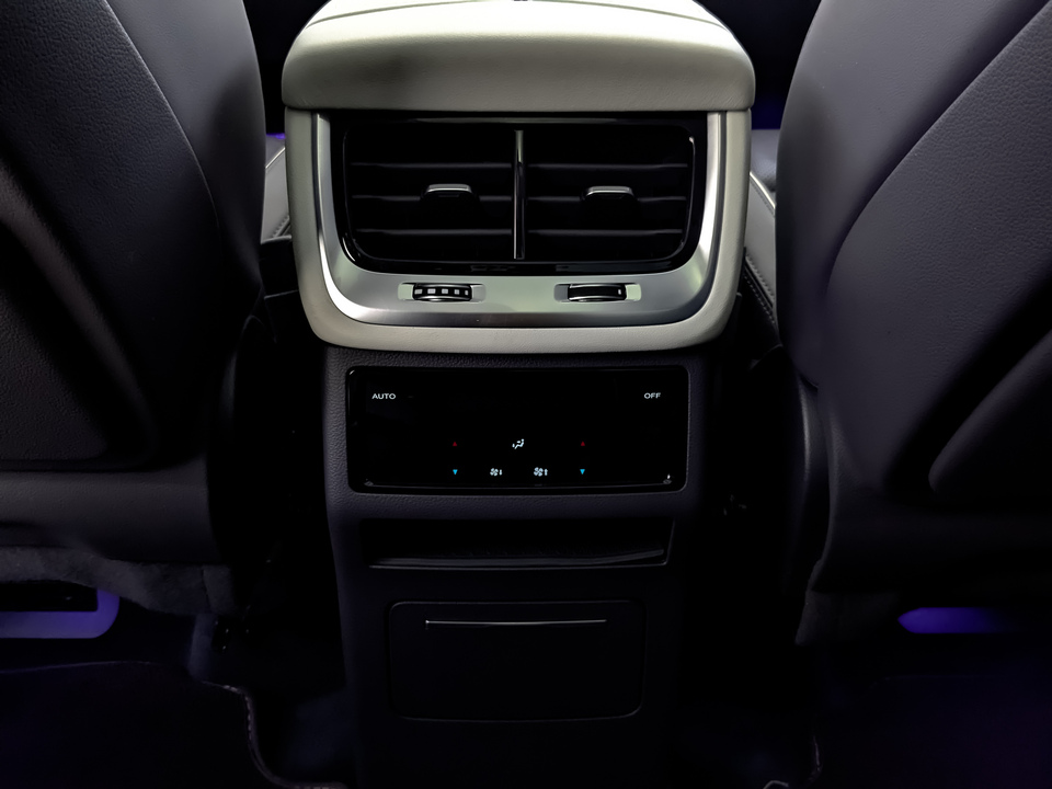 Фото Hongqi E-HS9 с пробегом 37005 км