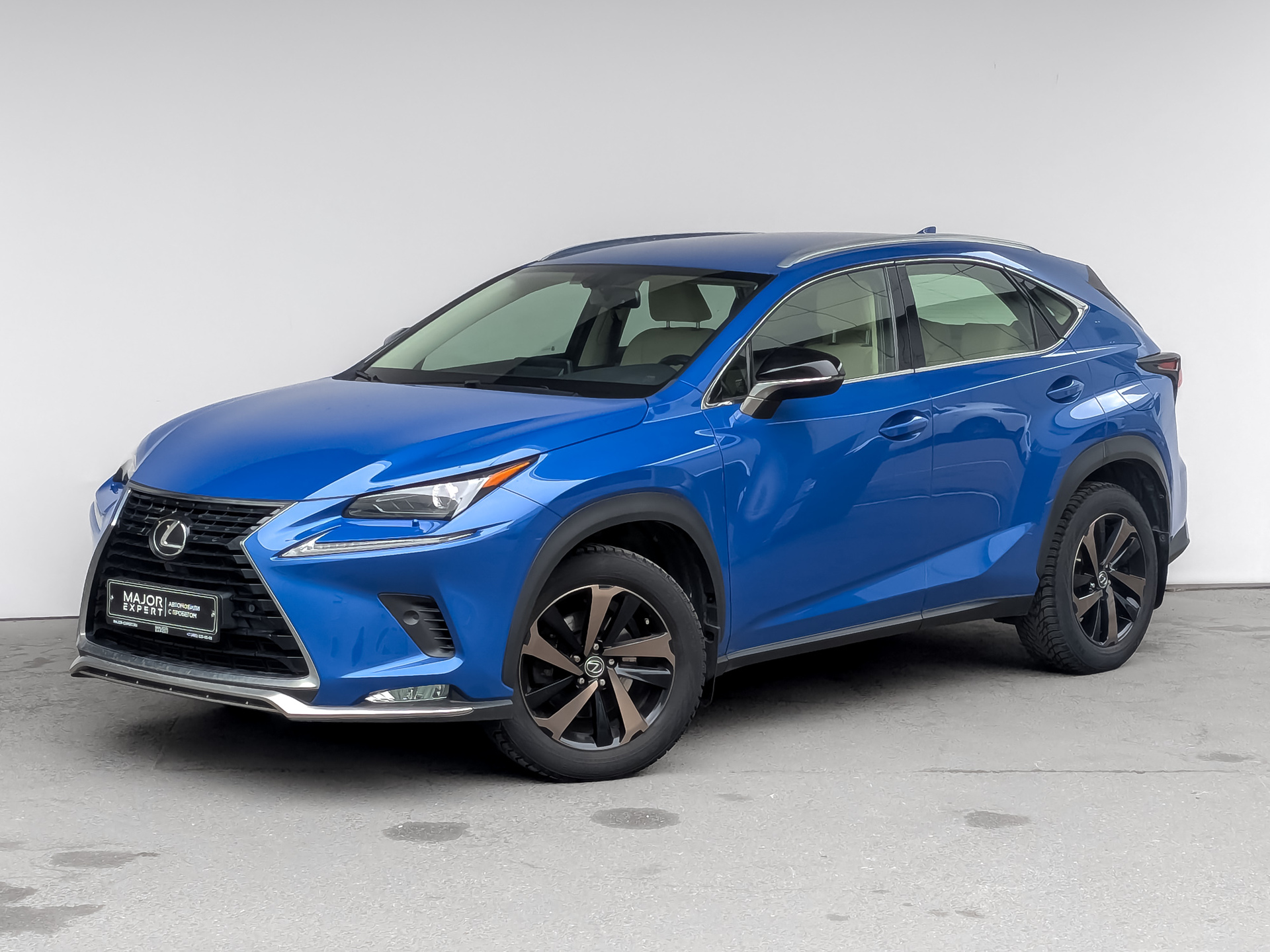 LEXUS NX 2.00 (150 л.с), автомат, 2020, пробег 36 960 км