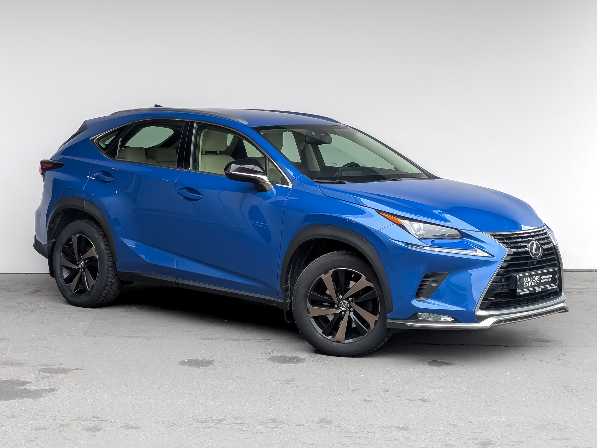 LEXUS NX 2.00 (150 л.с), автомат, 2020, пробег 36 960 км