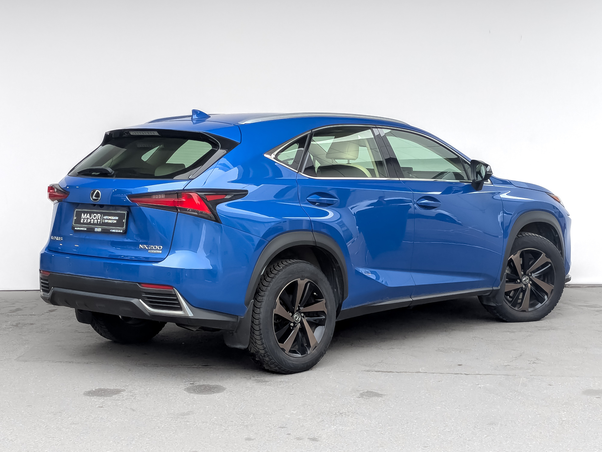 LEXUS NX 2.00 (150 л.с), автомат, 2020, пробег 36 960 км