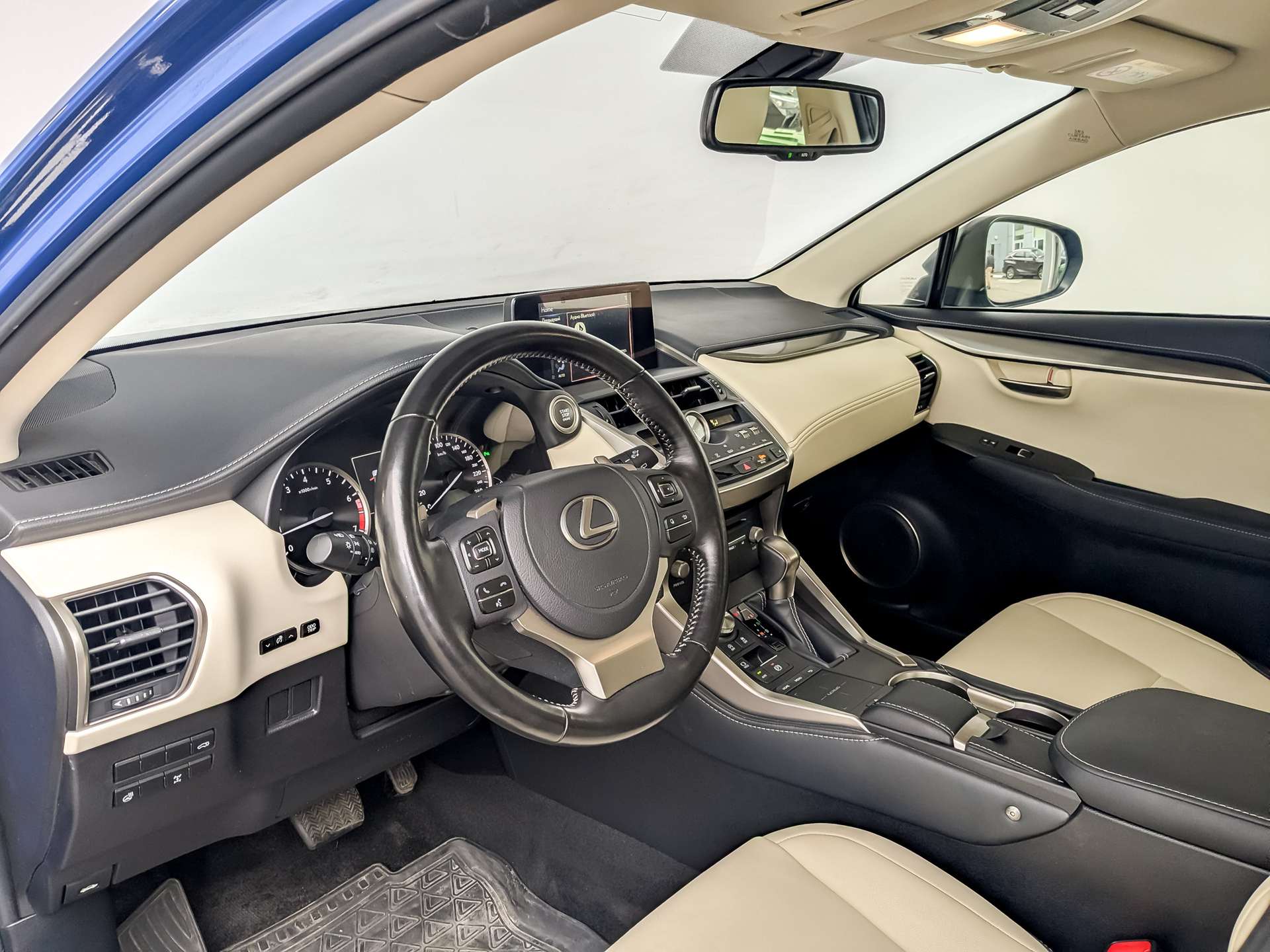 LEXUS NX 2.00 (150 л.с), автомат, 2020, пробег 36 960 км