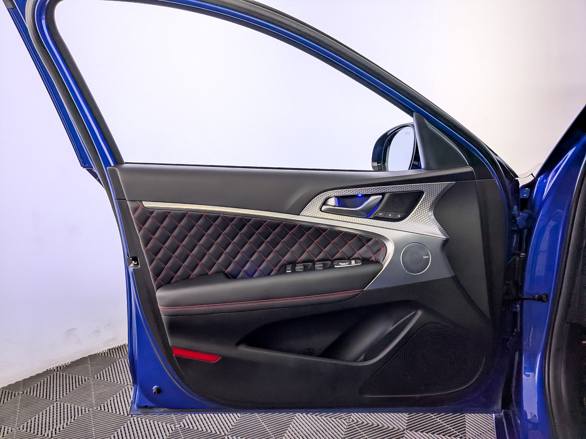GENESIS G70 3.30 (370 л.с), автомат, 2022, пробег 68 610 км