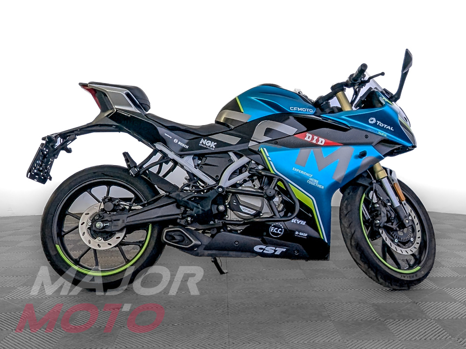 CFmoto 300SR (ABS) - фото №1