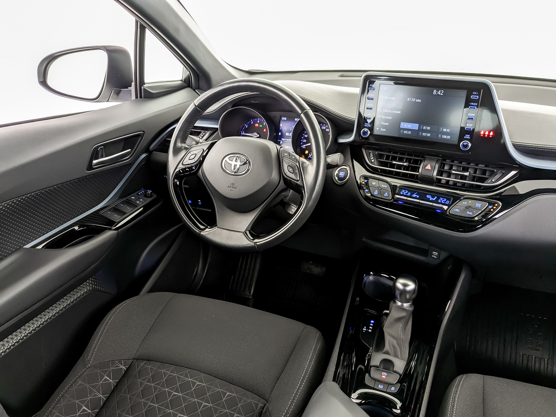 TOYOTA C-HR 2.00 (148 л.с), автомат, 2021, пробег 54 712 км
