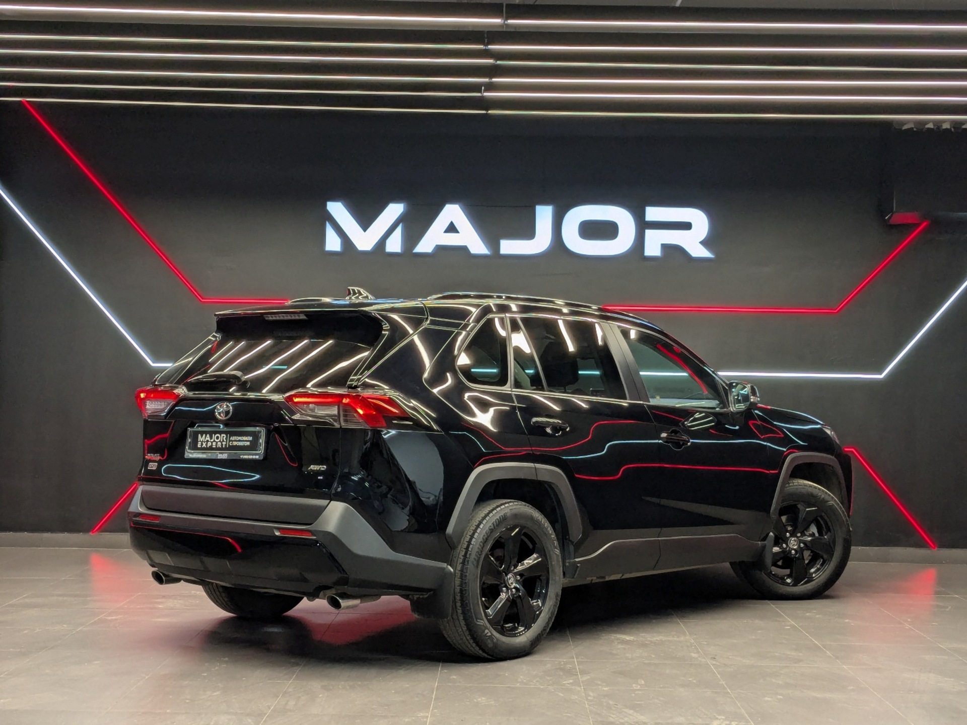TOYOTA Rav-4 2.50 (199 л.с), автомат, 2020, пробег 88 494 км
