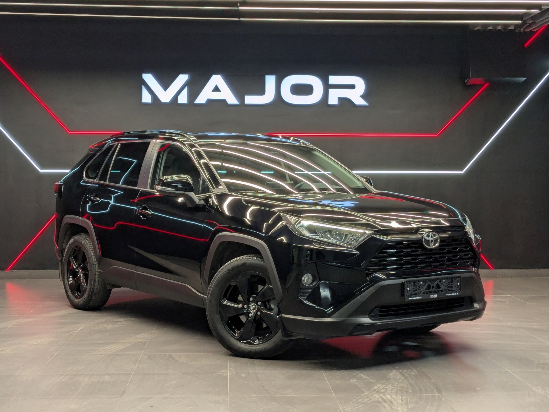 TOYOTA Rav-4 2.50 (199 л.с), автомат, 2020, пробег 88 494 км