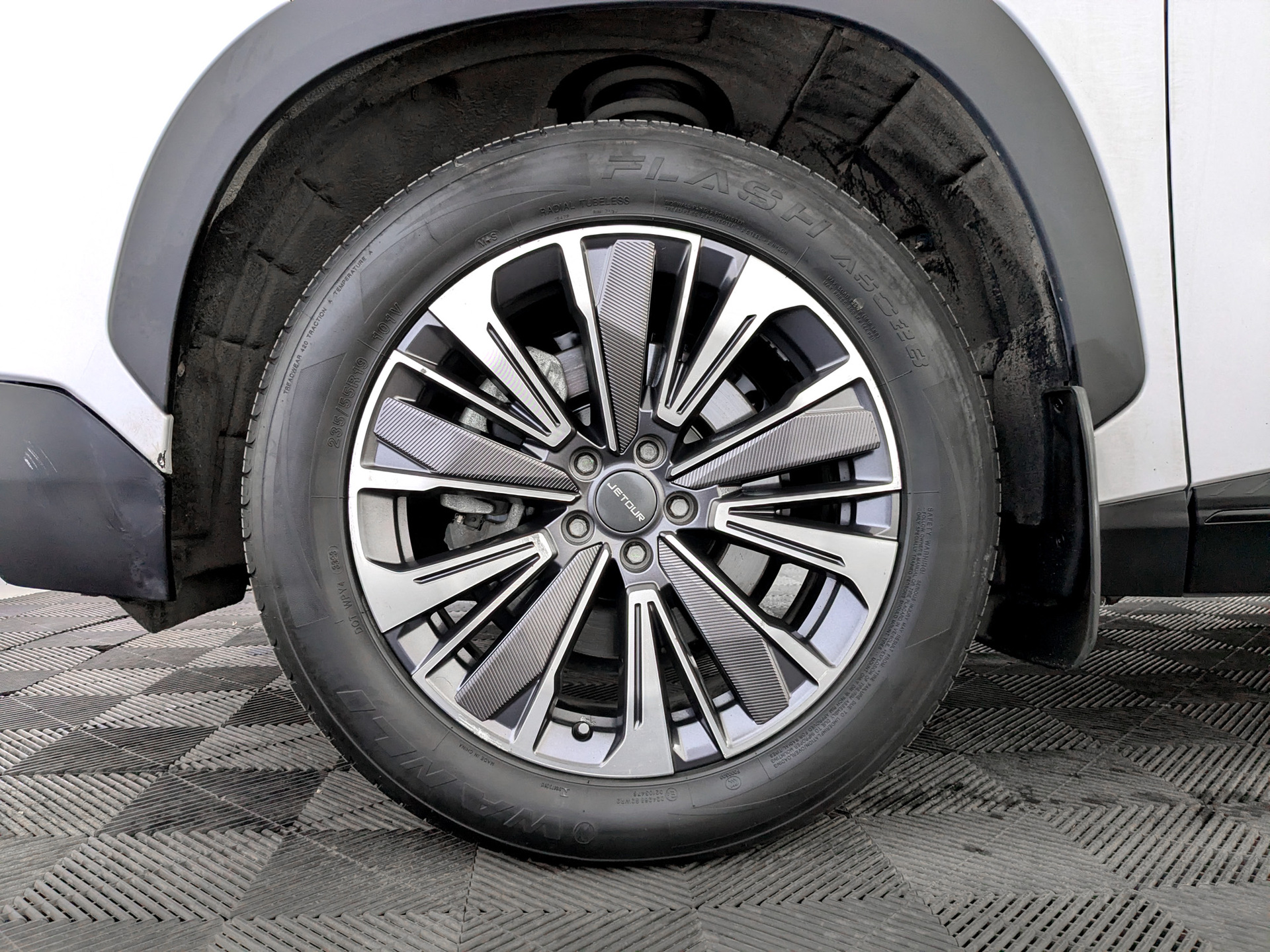 JETOUR Dashing 1.50 (147 л.с), автомат, 2023, пробег 69 056 км