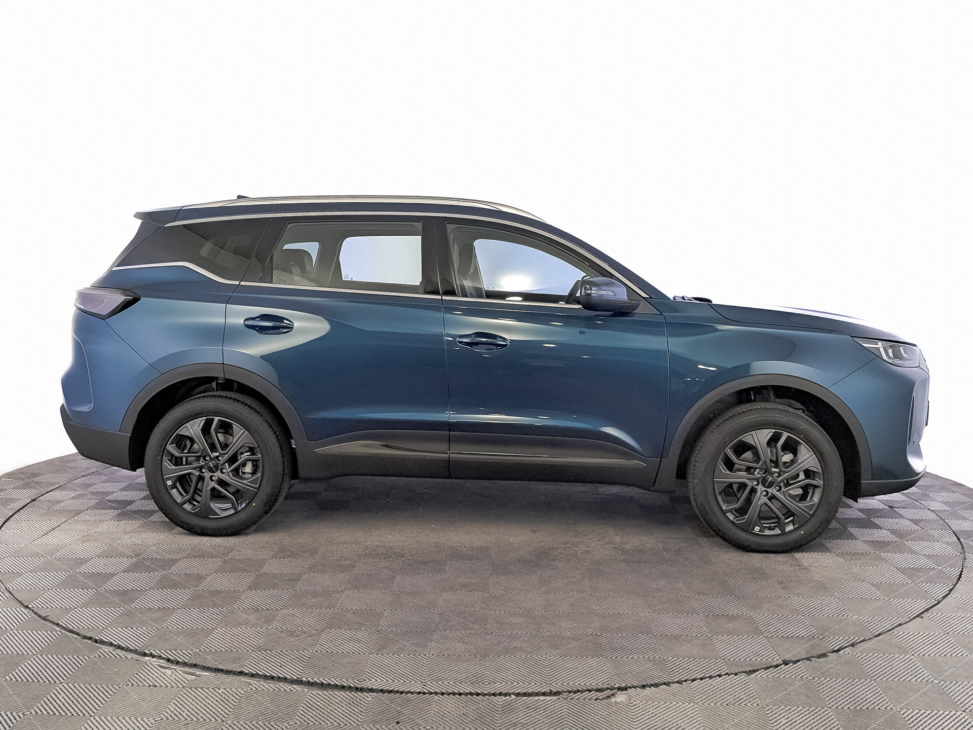 Фото Tenet T7 Актив 1.6T/150 7RT 2WD