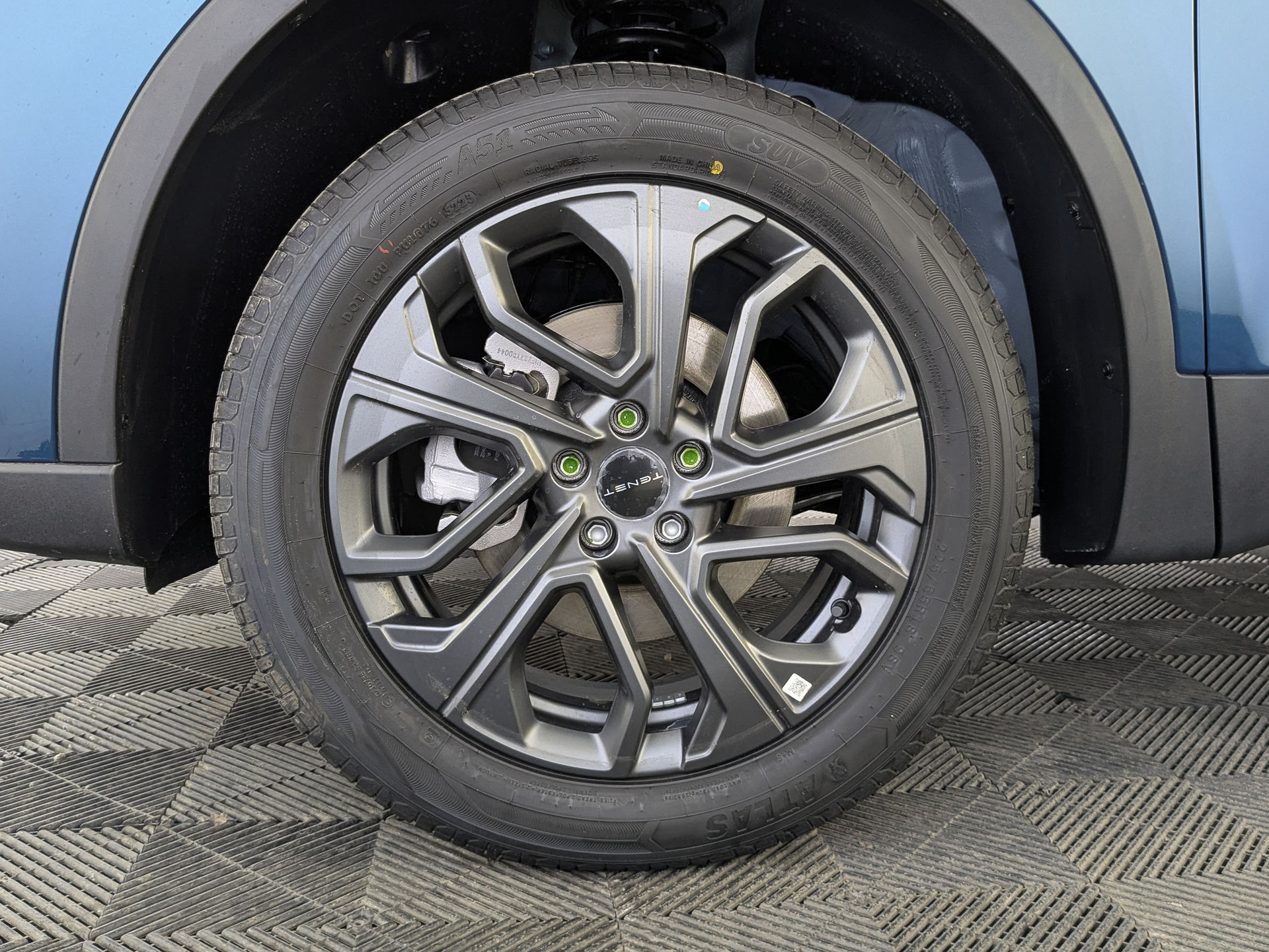 Фото Tenet T7 Актив 1.6T/150 7RT 2WD