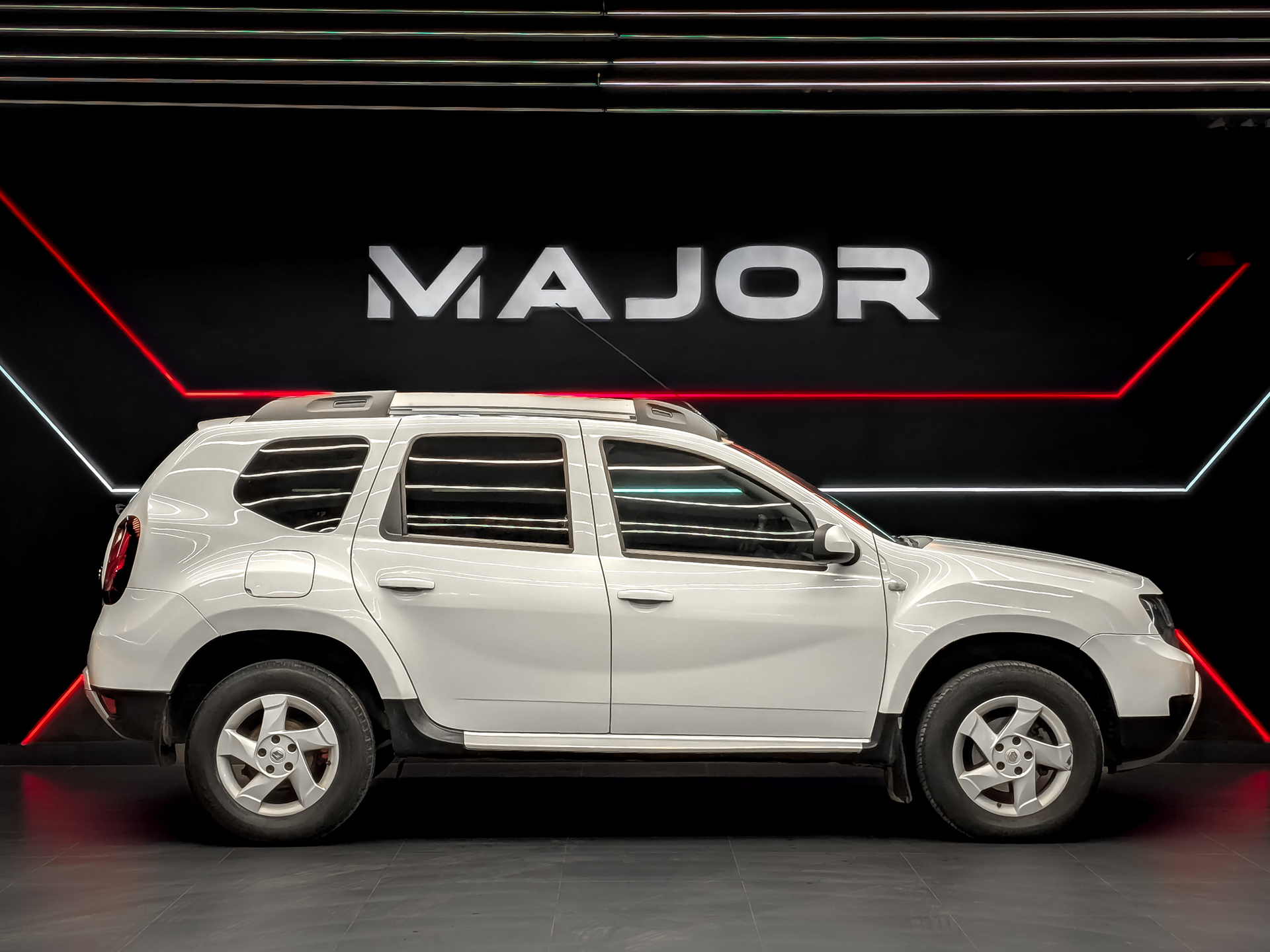 RENAULT Duster 2.00 (143 л.с), автомат, 2018, пробег 148 811 км