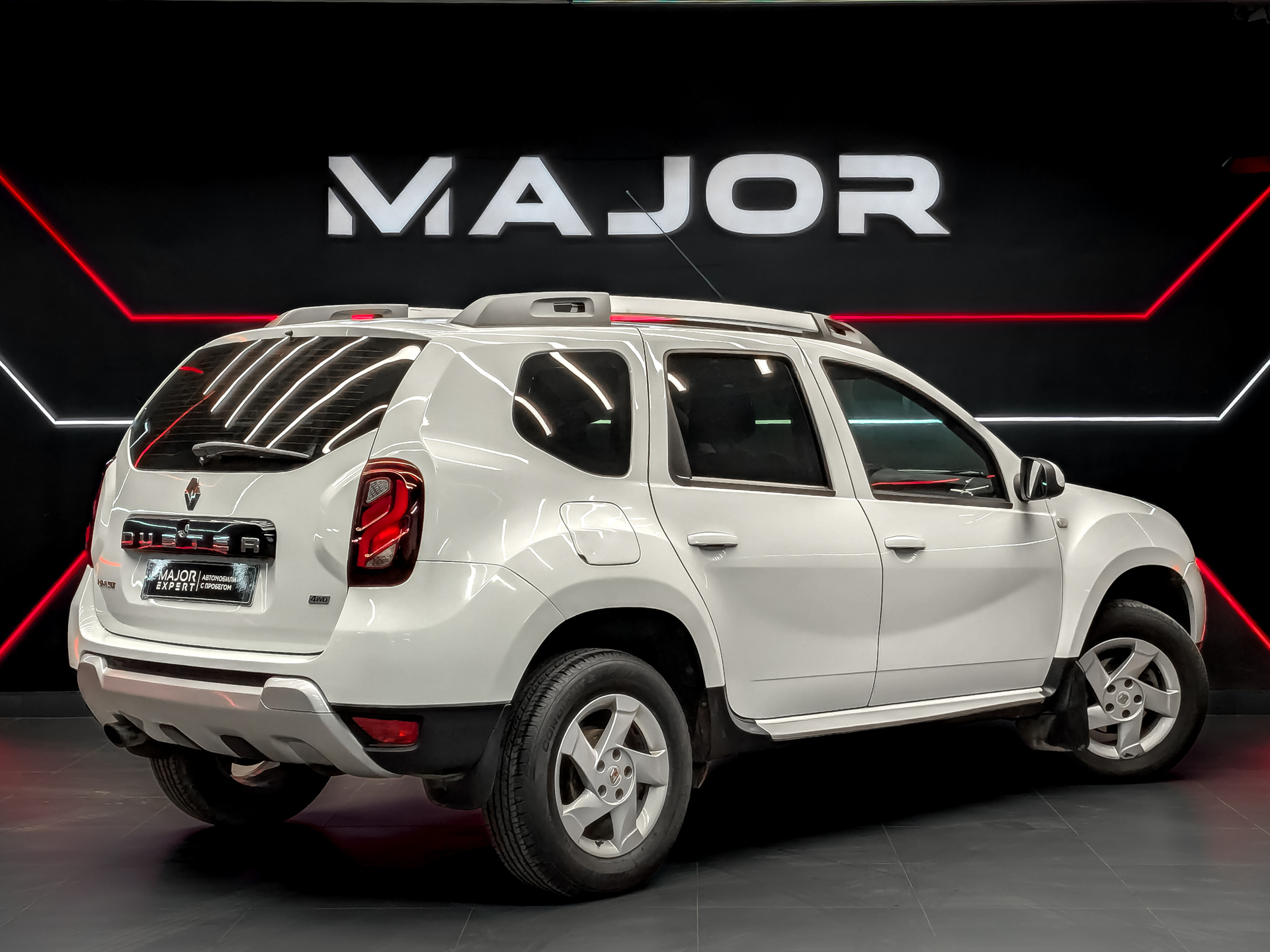 RENAULT Duster 2.00 (143 л.с), автомат, 2018, пробег 148 811 км