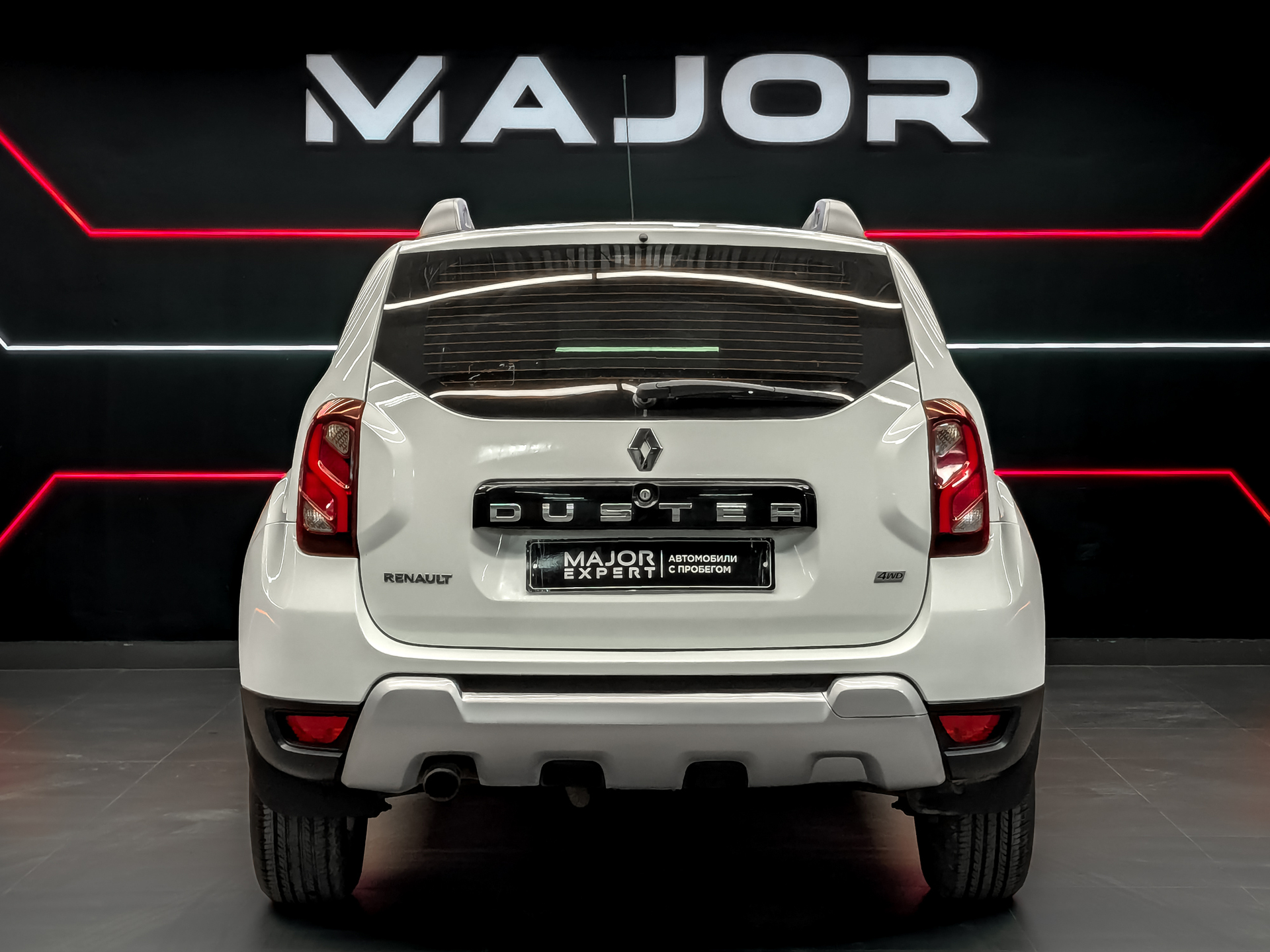 RENAULT Duster 2.00 (143 л.с), автомат, 2018, пробег 148 811 км