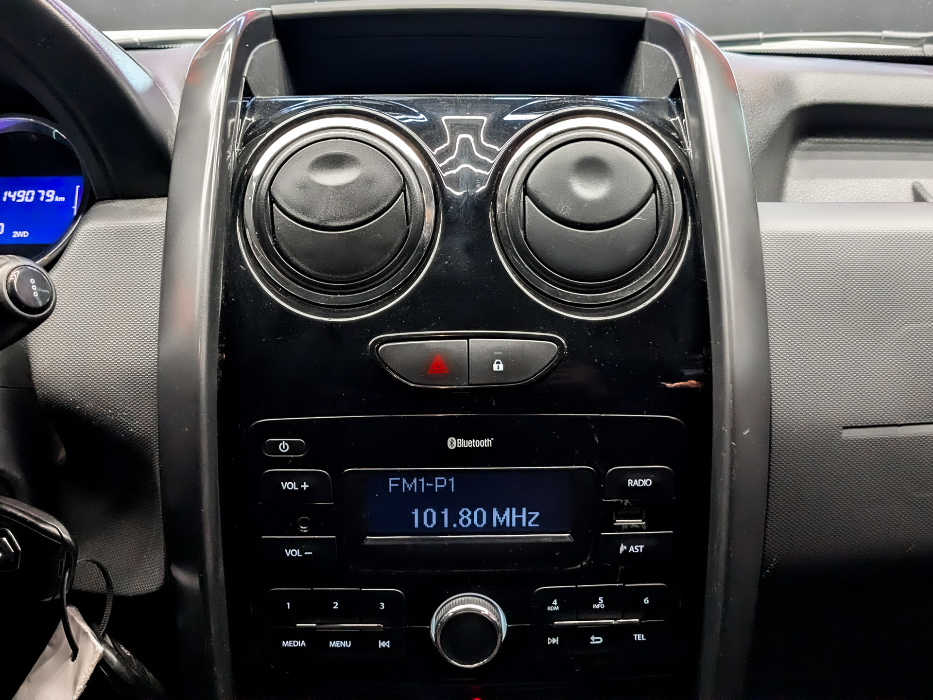 RENAULT Duster 2.00 (143 л.с), автомат, 2018, пробег 148 811 км