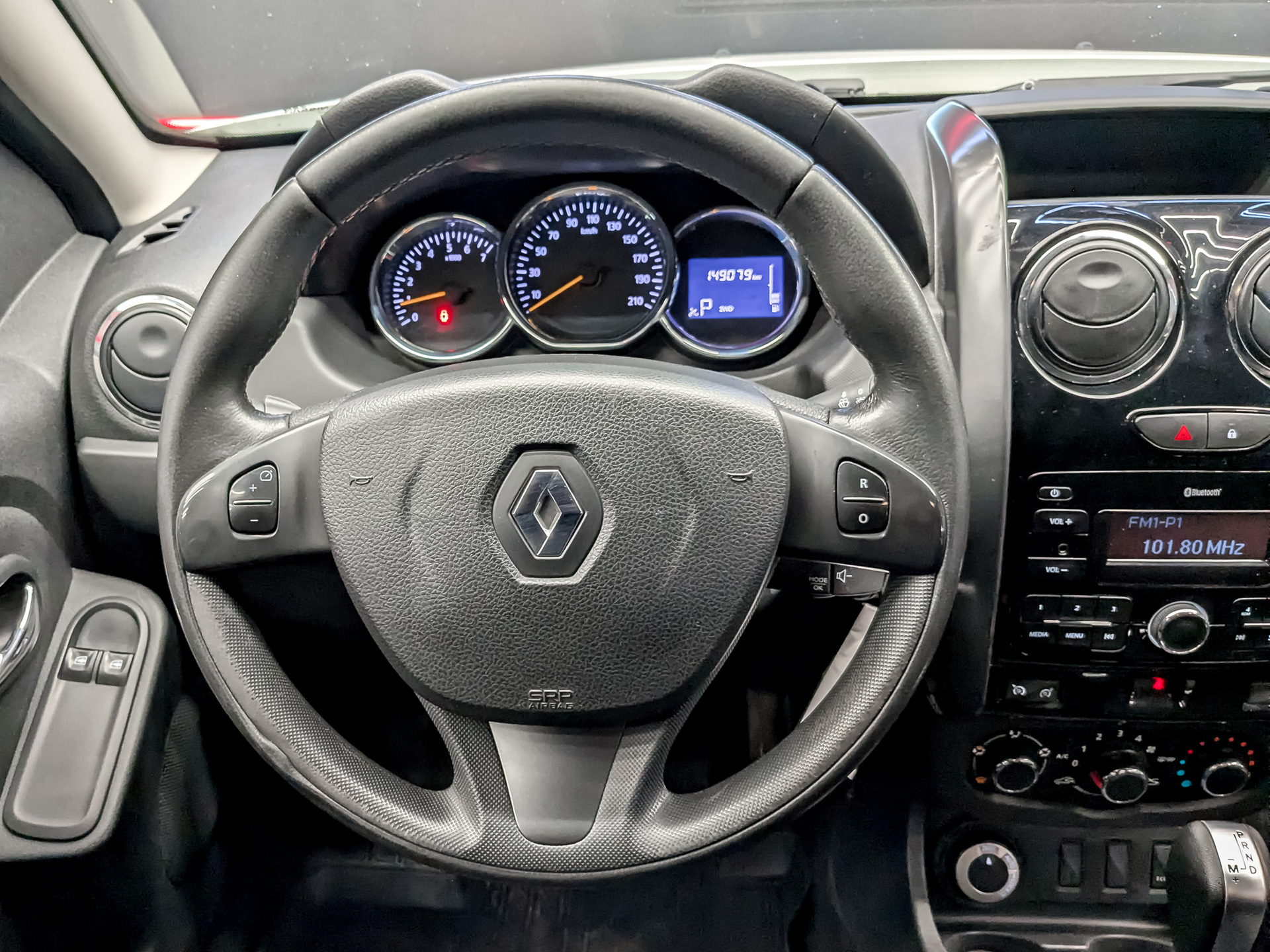 RENAULT Duster 2.00 (143 л.с), автомат, 2018, пробег 148 811 км