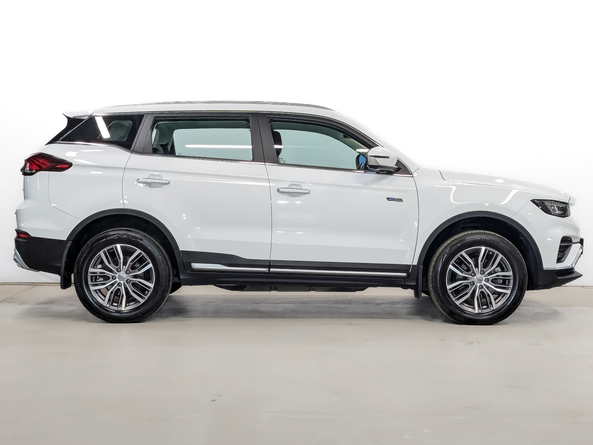 GEELY Atlas Pro 1.50 (177 л.с), автомат, 2023, пробег 74 964 км