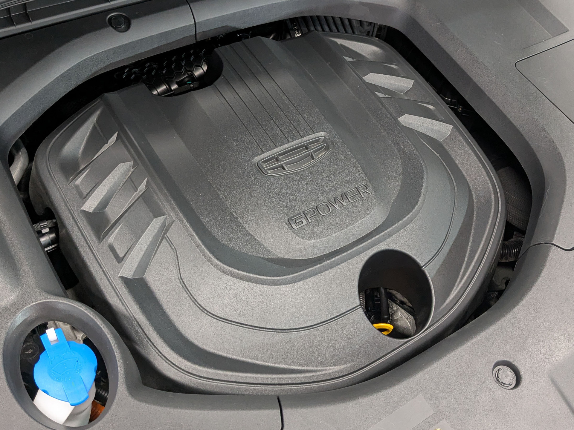 GEELY Atlas Pro 1.50 (177 л.с), автомат, 2023, пробег 74 964 км