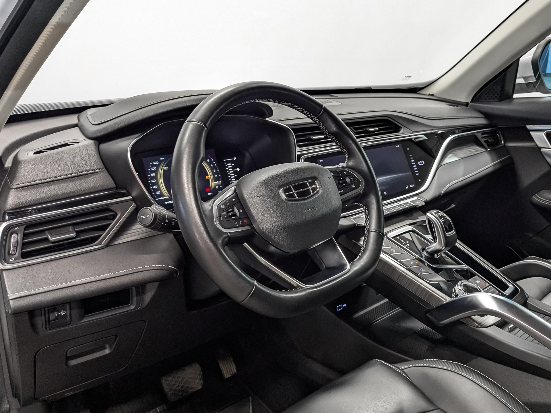 GEELY Atlas Pro 1.50 (177 л.с), автомат, 2023, пробег 74 964 км