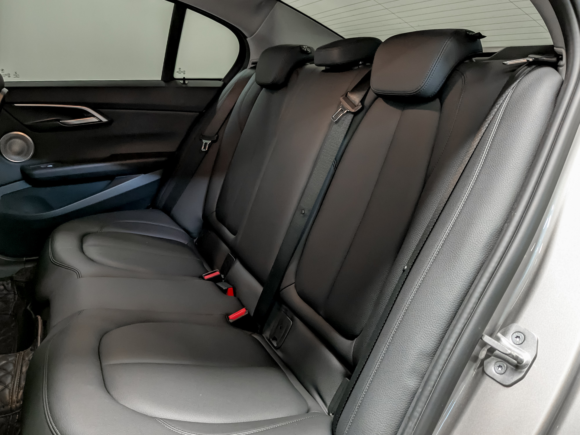 BMW 1 1.50 (140 л.с), автомат, 2022, пробег 32 995 км