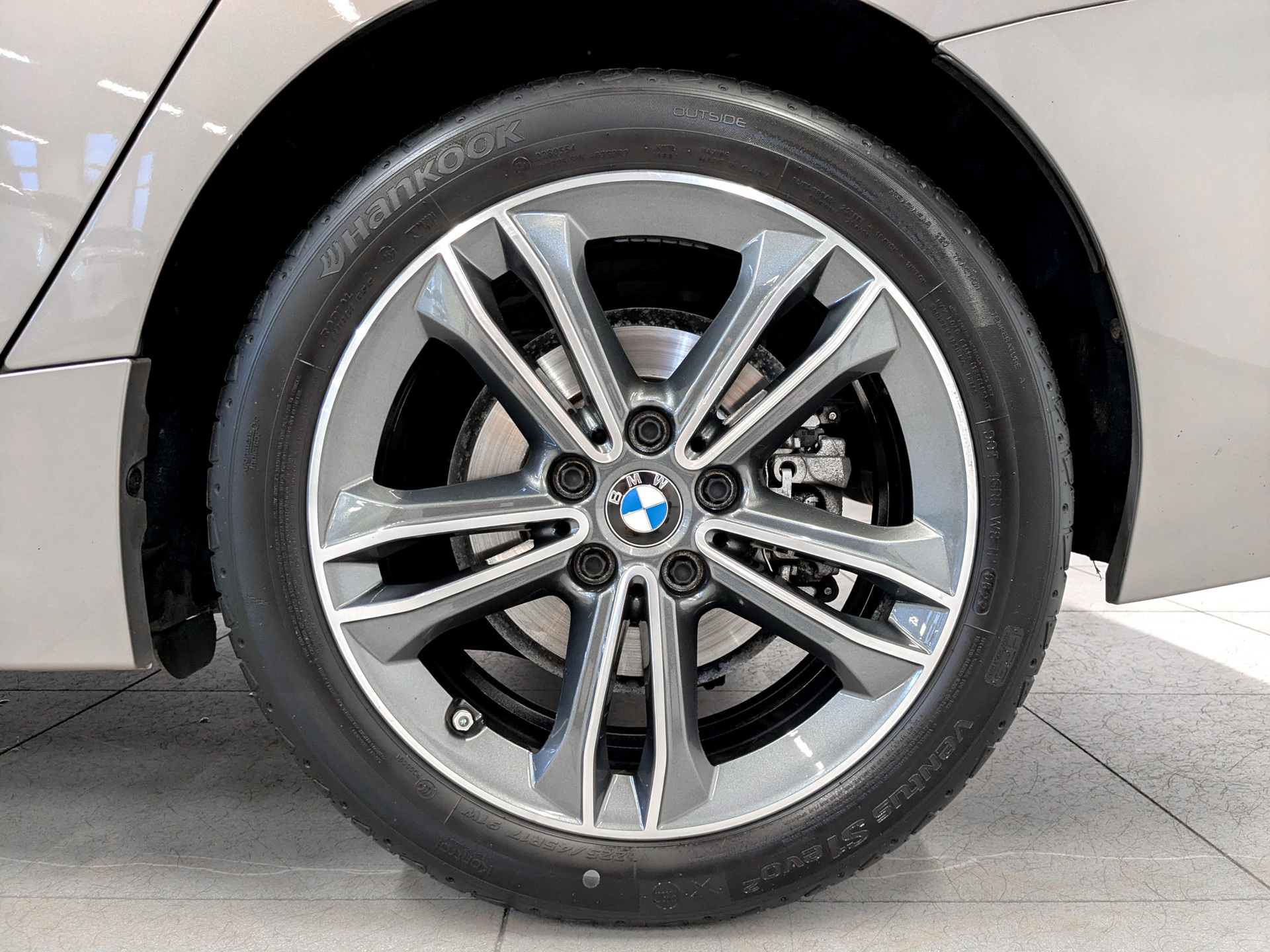BMW 1 1.50 (140 л.с), автомат, 2022, пробег 32 995 км