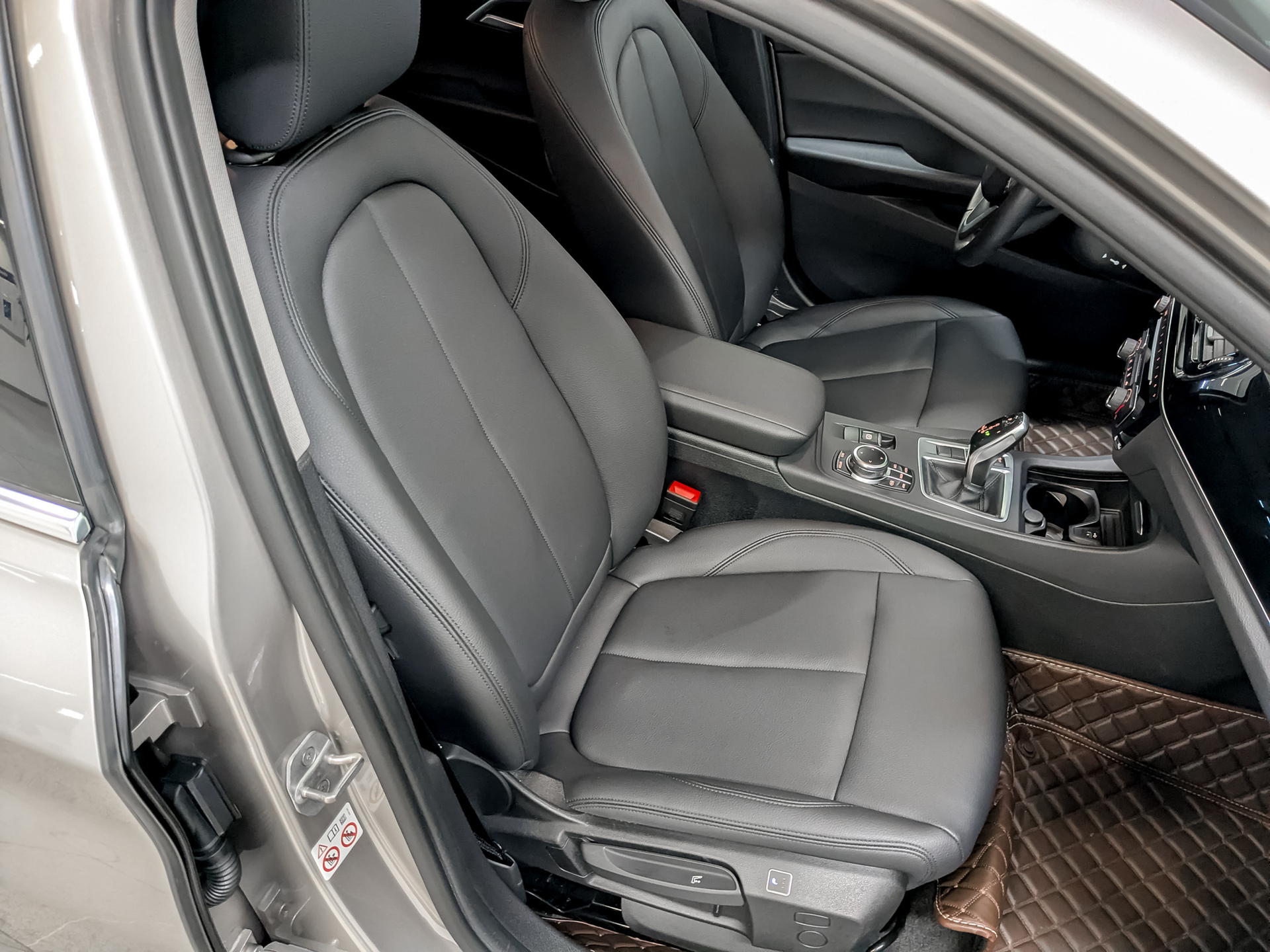 BMW 1 1.50 (140 л.с), автомат, 2022, пробег 32 995 км