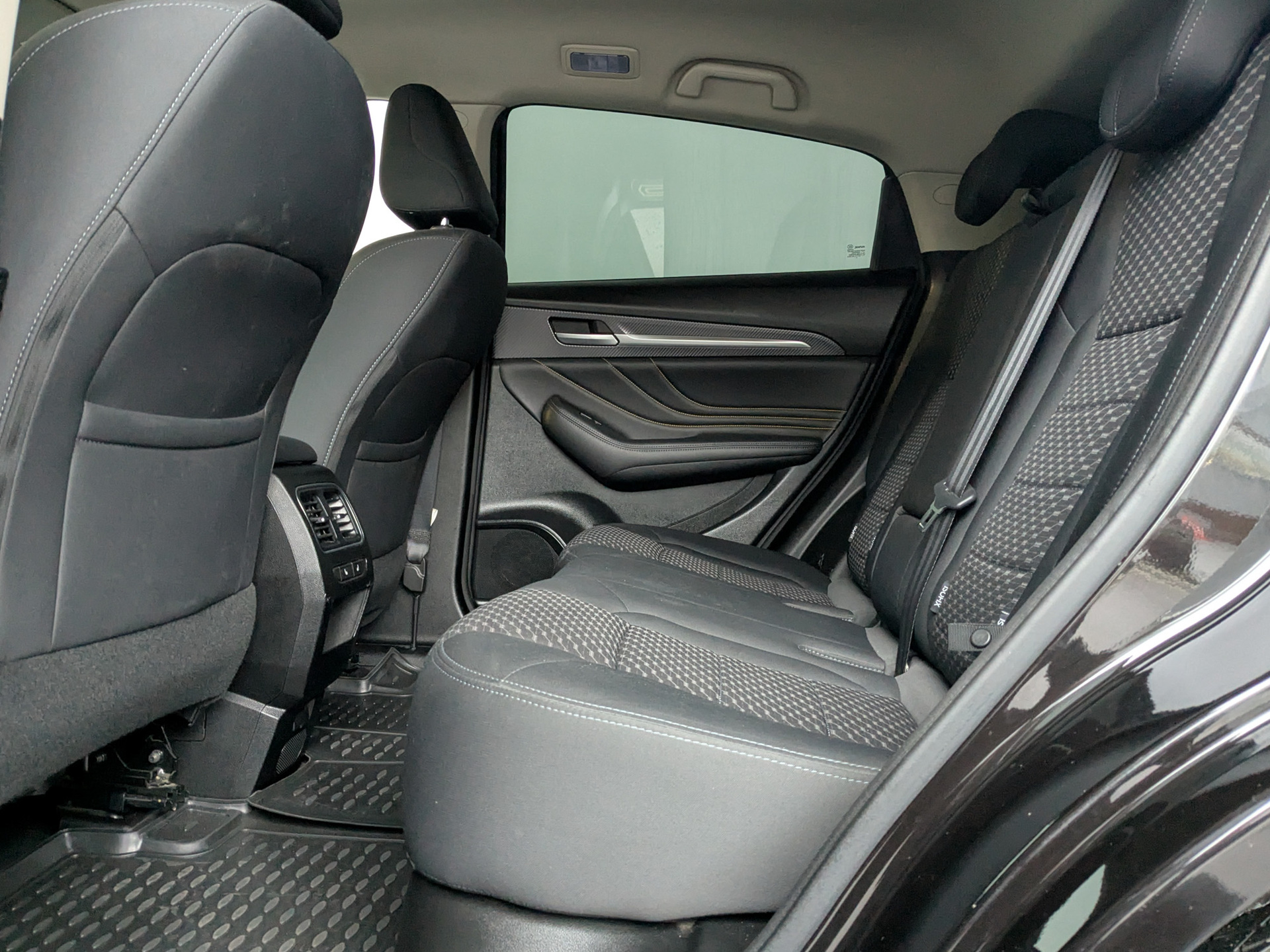 HAVAL F7x 2.00 (190 л.с), автомат, 2021, пробег 136 499 км