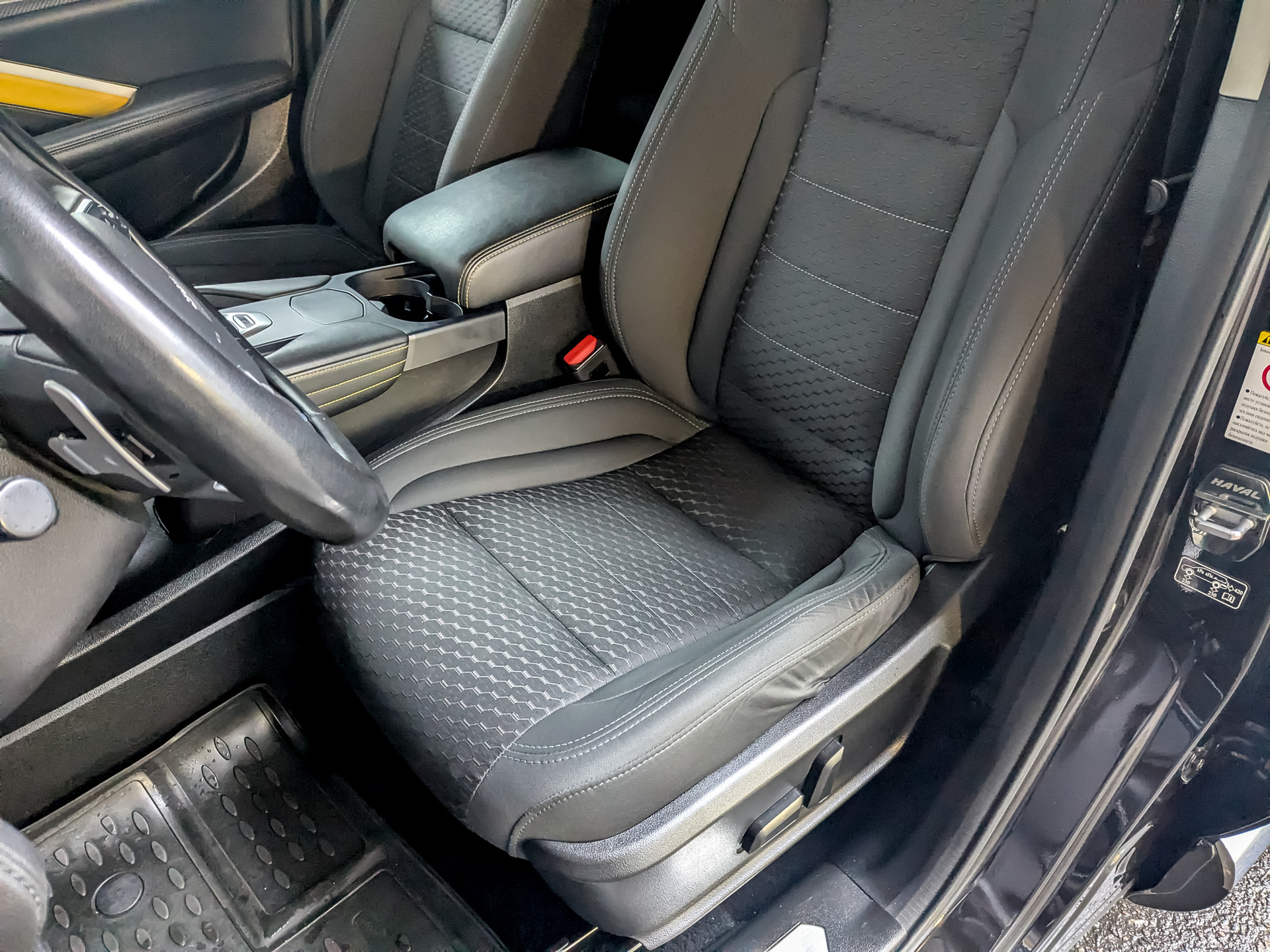 HAVAL F7x 2.00 (190 л.с), автомат, 2021, пробег 136 499 км