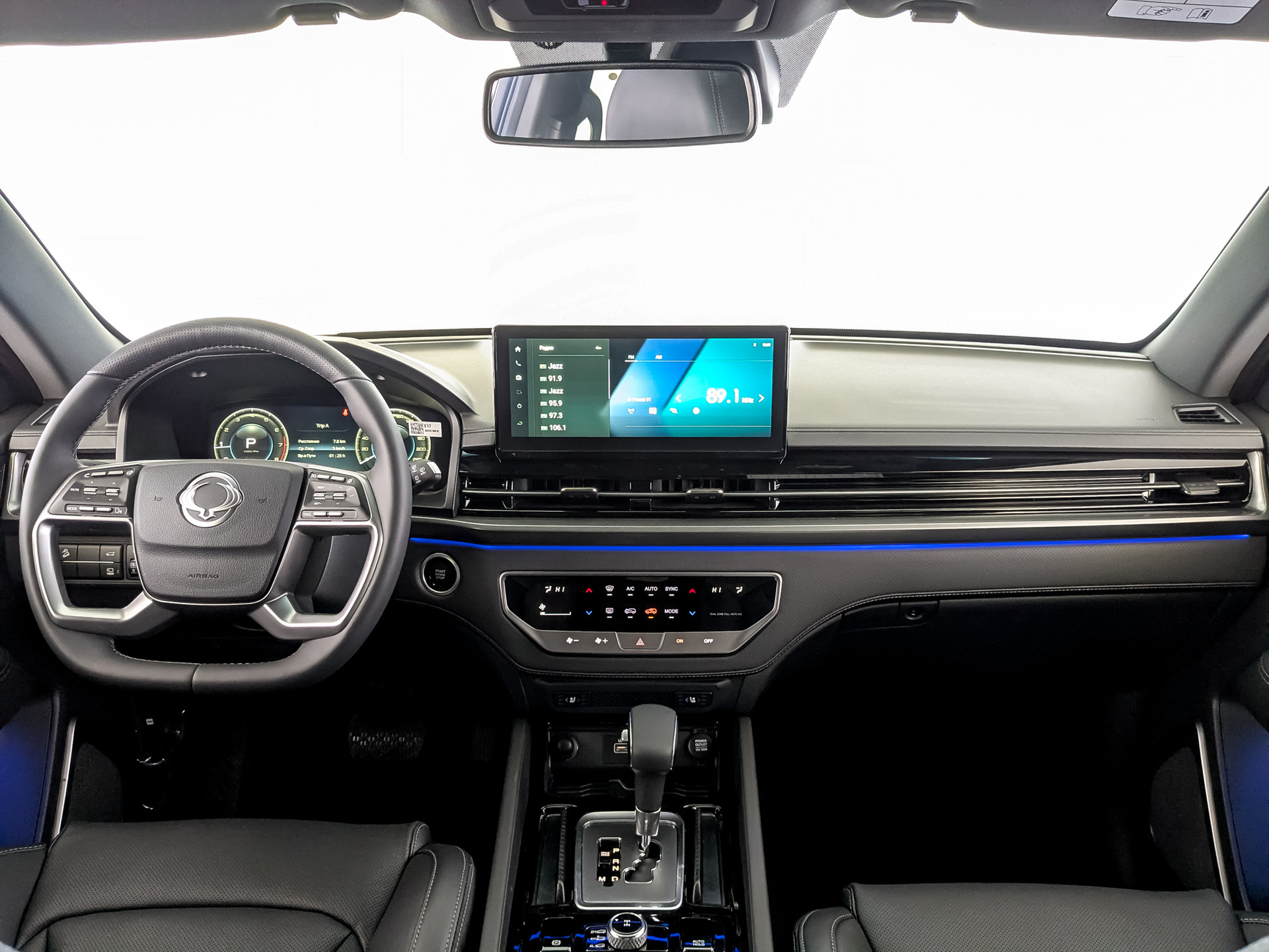 Фото KGM Rexton Премьер 2.0T/225 6AT 4П