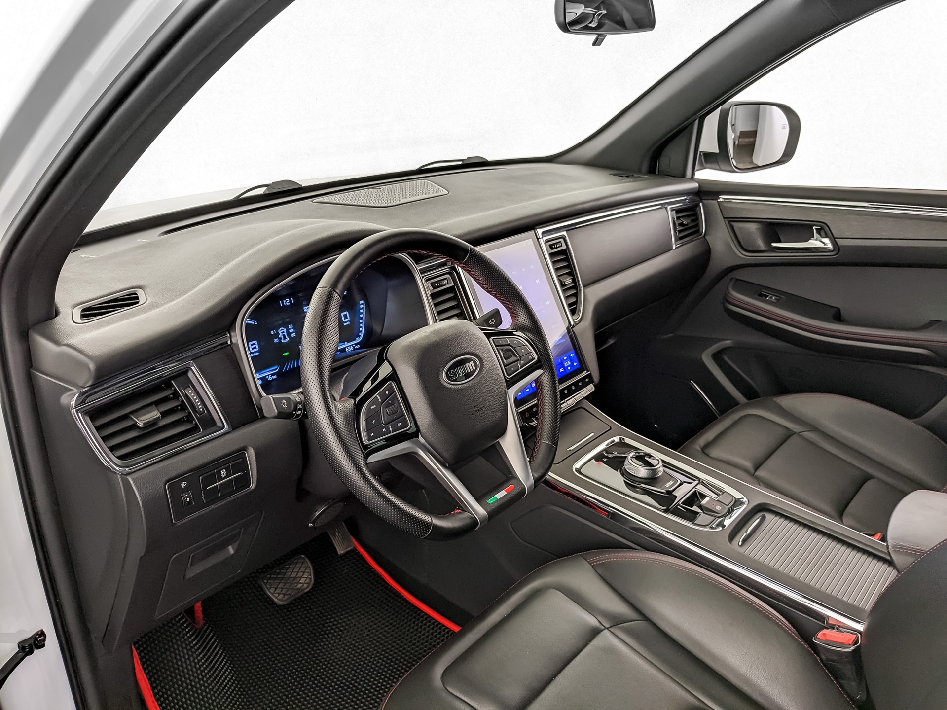 SWM G05 Pro 1.50 (139 л.с), автомат, 2025, пробег 6 865 км