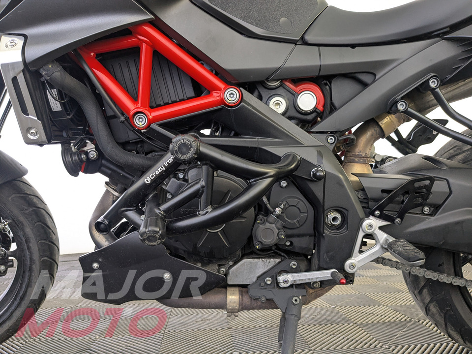 Aprilia Shiver 900 - фото №8
