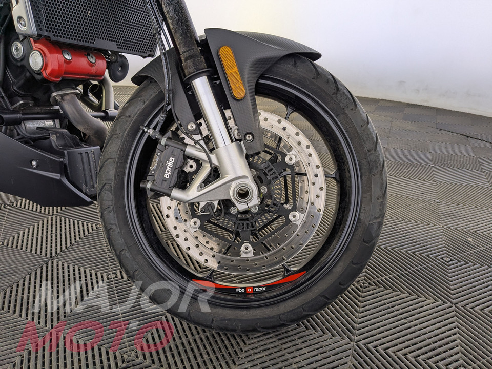 Aprilia Shiver 900 - фото №13